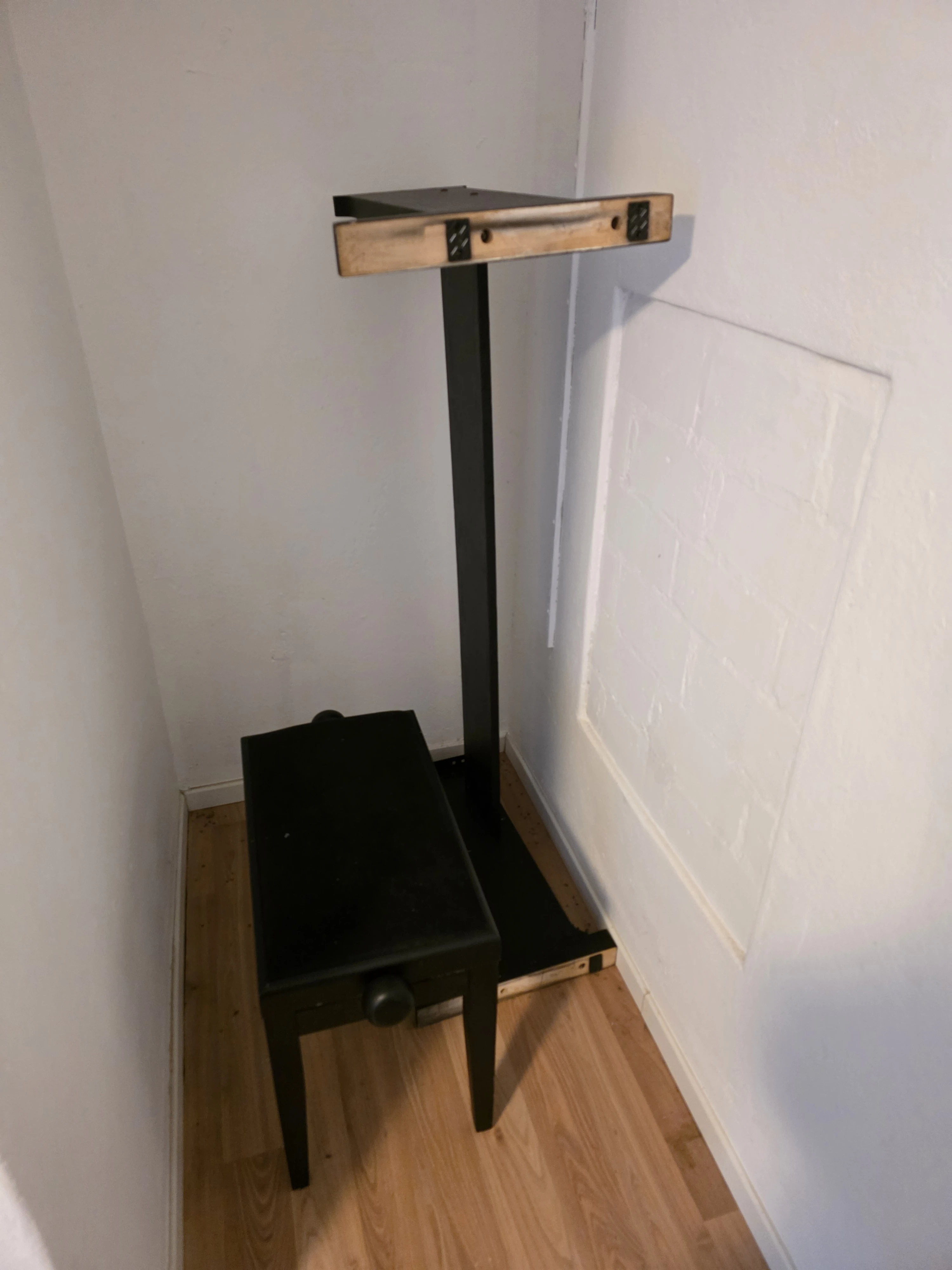 Hocker und Fussteil