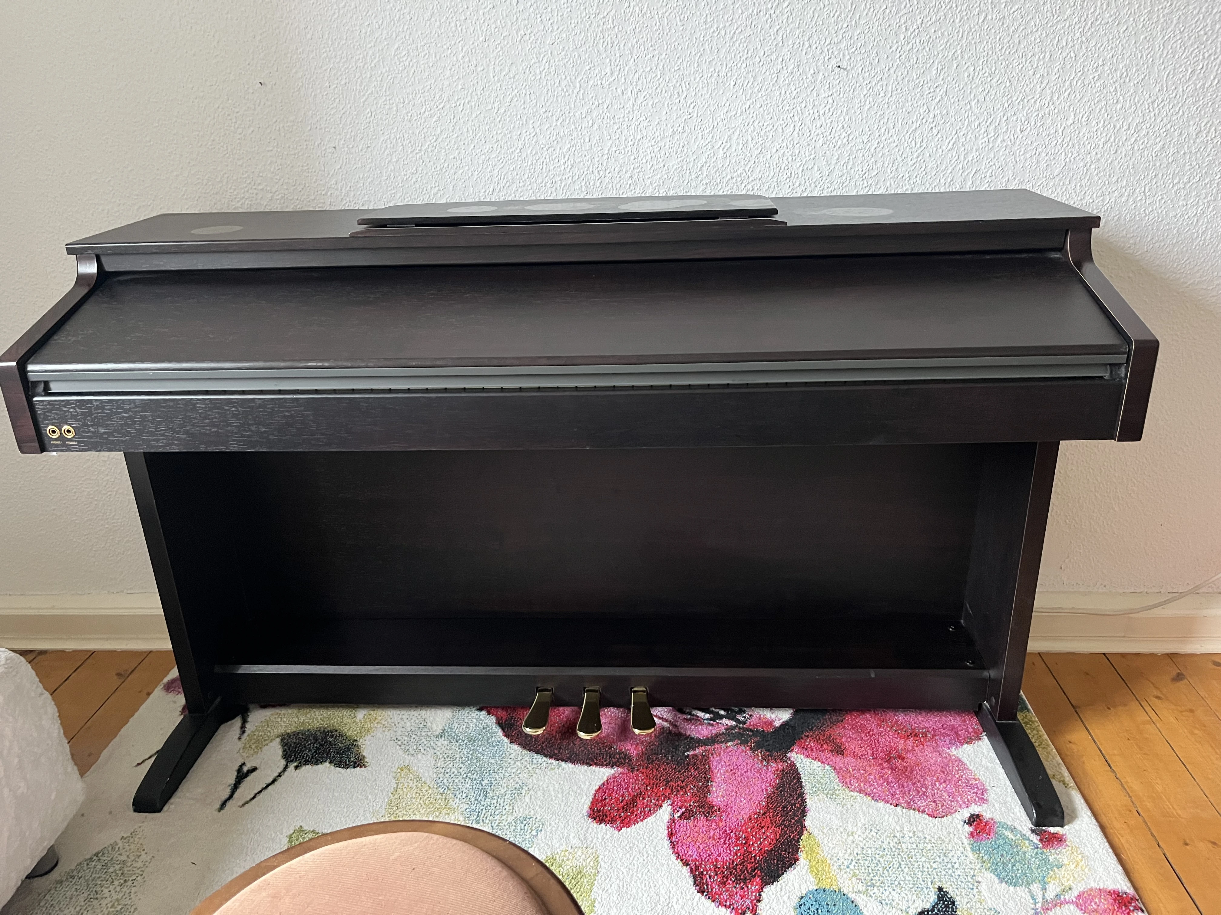 E Piano