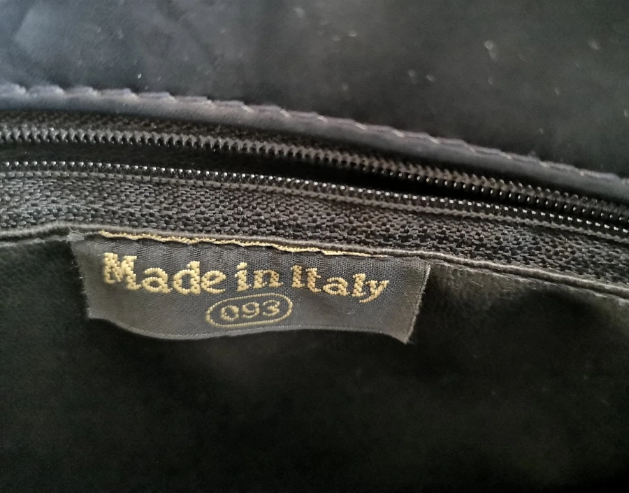 Handtasche