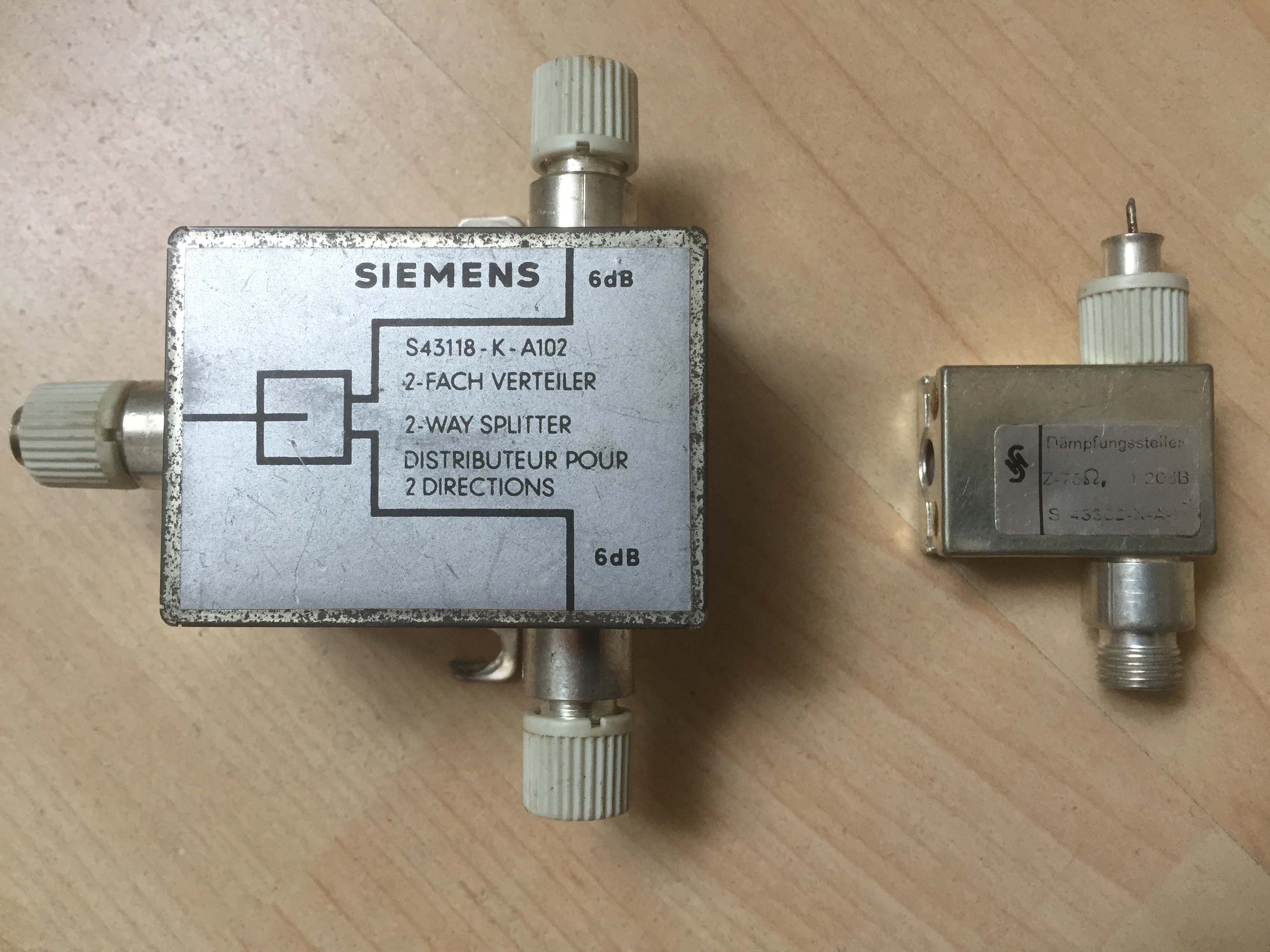 Siemens Antennen Dämpfungsregler/2-Fachverteiler 