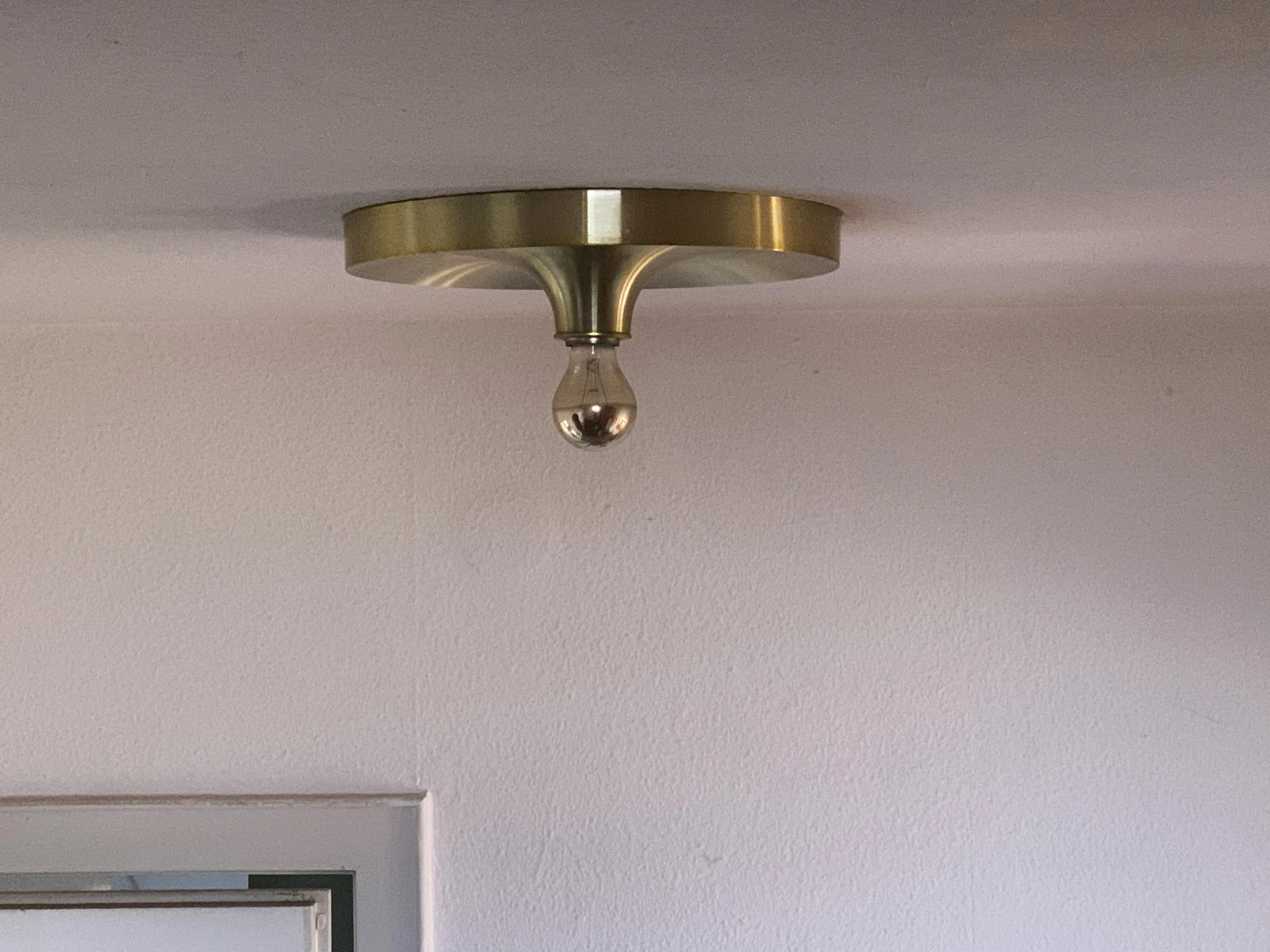 Space-age Deckenlampe