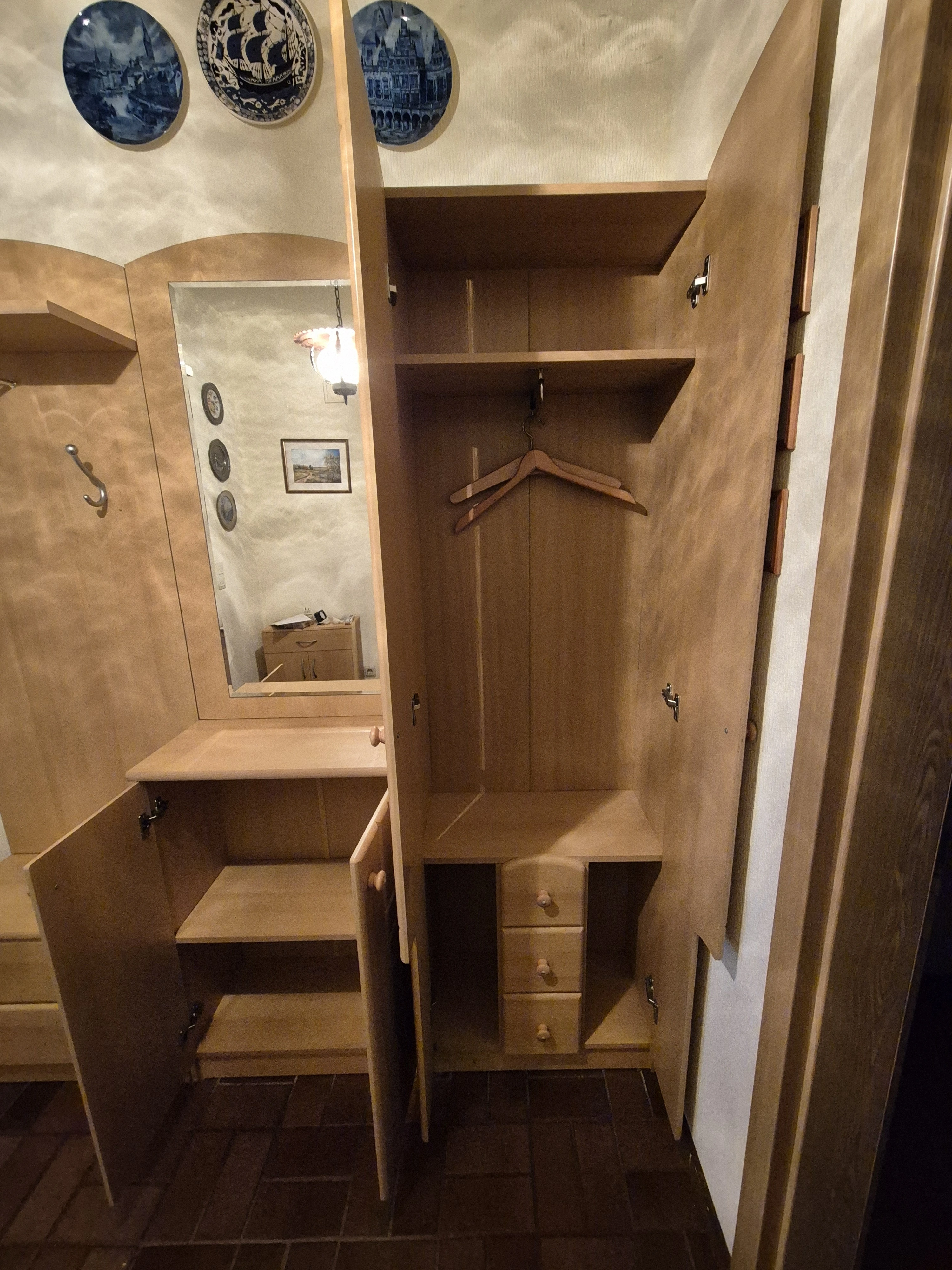 Garderobe 3