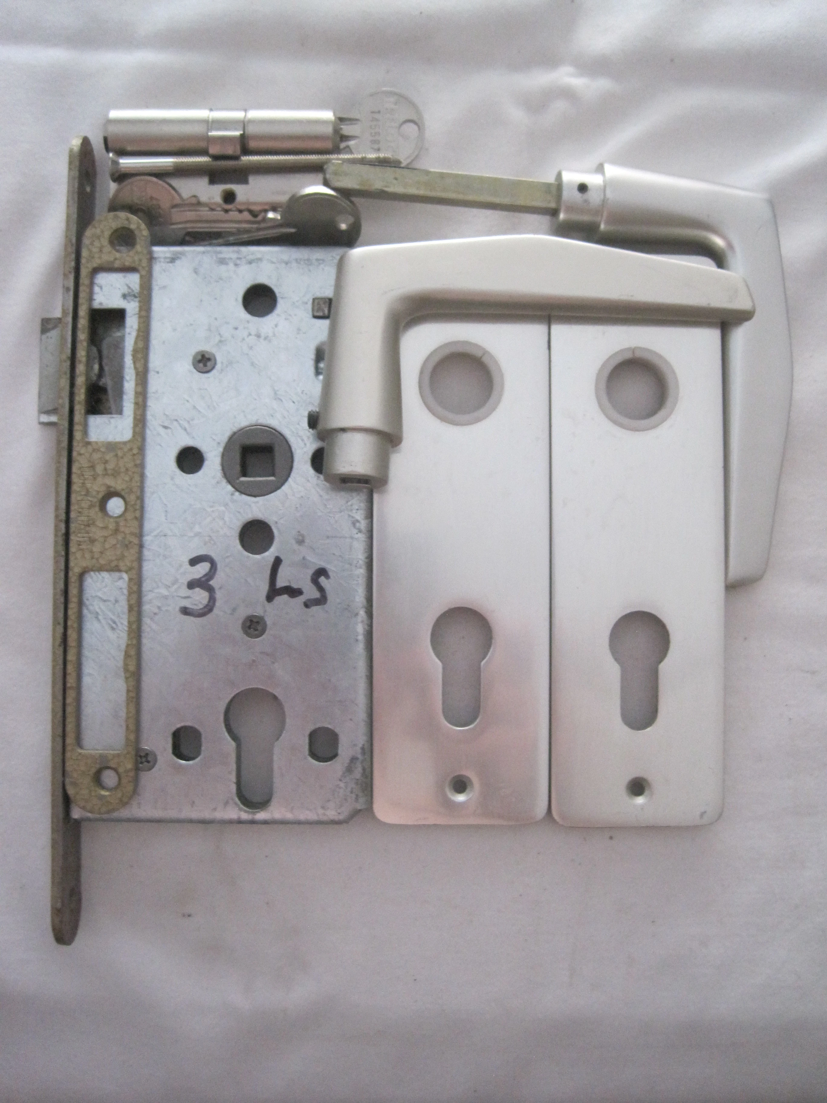Wohnungseingang Ls.  Komplett