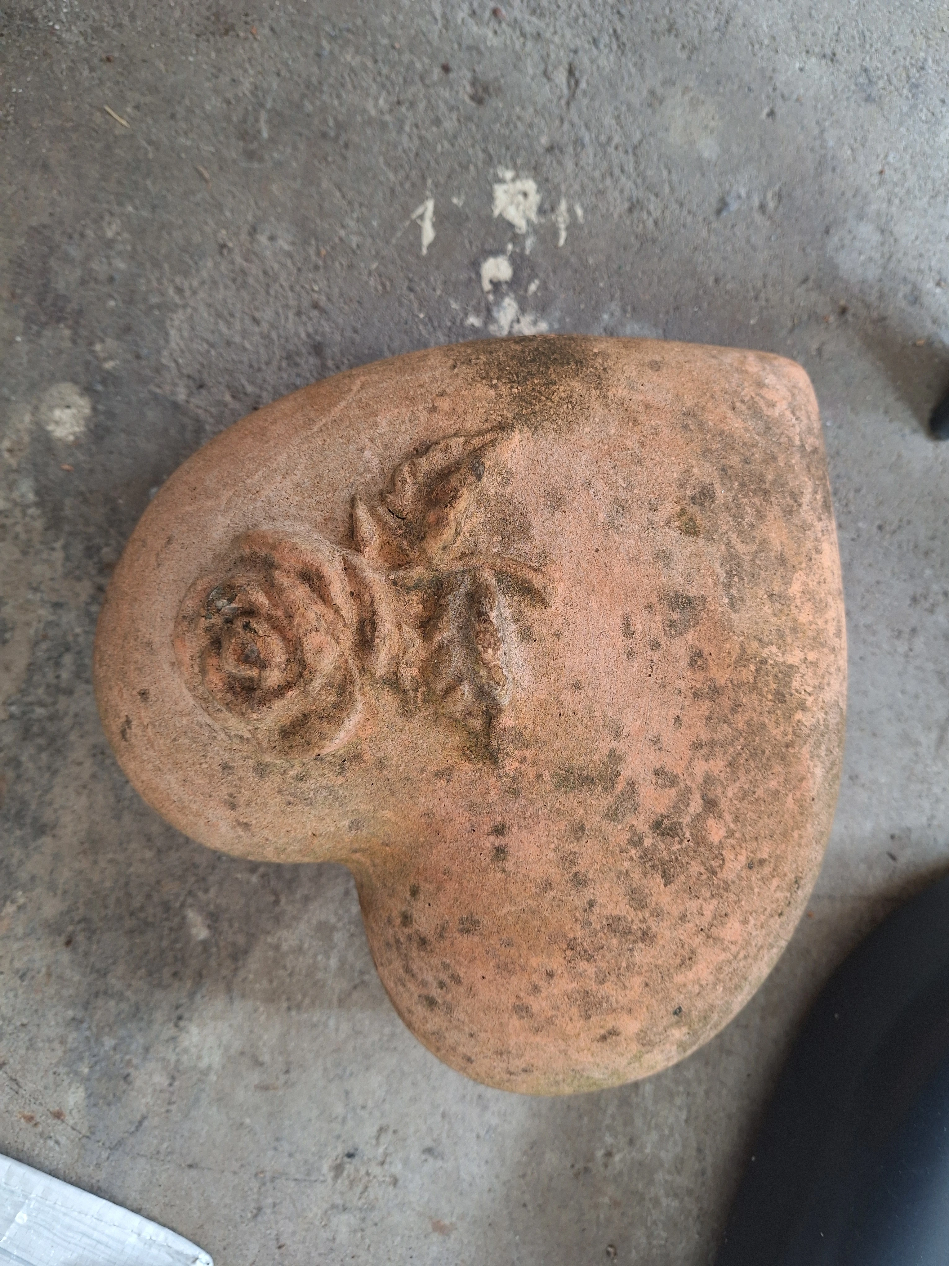 Terracotta Herz