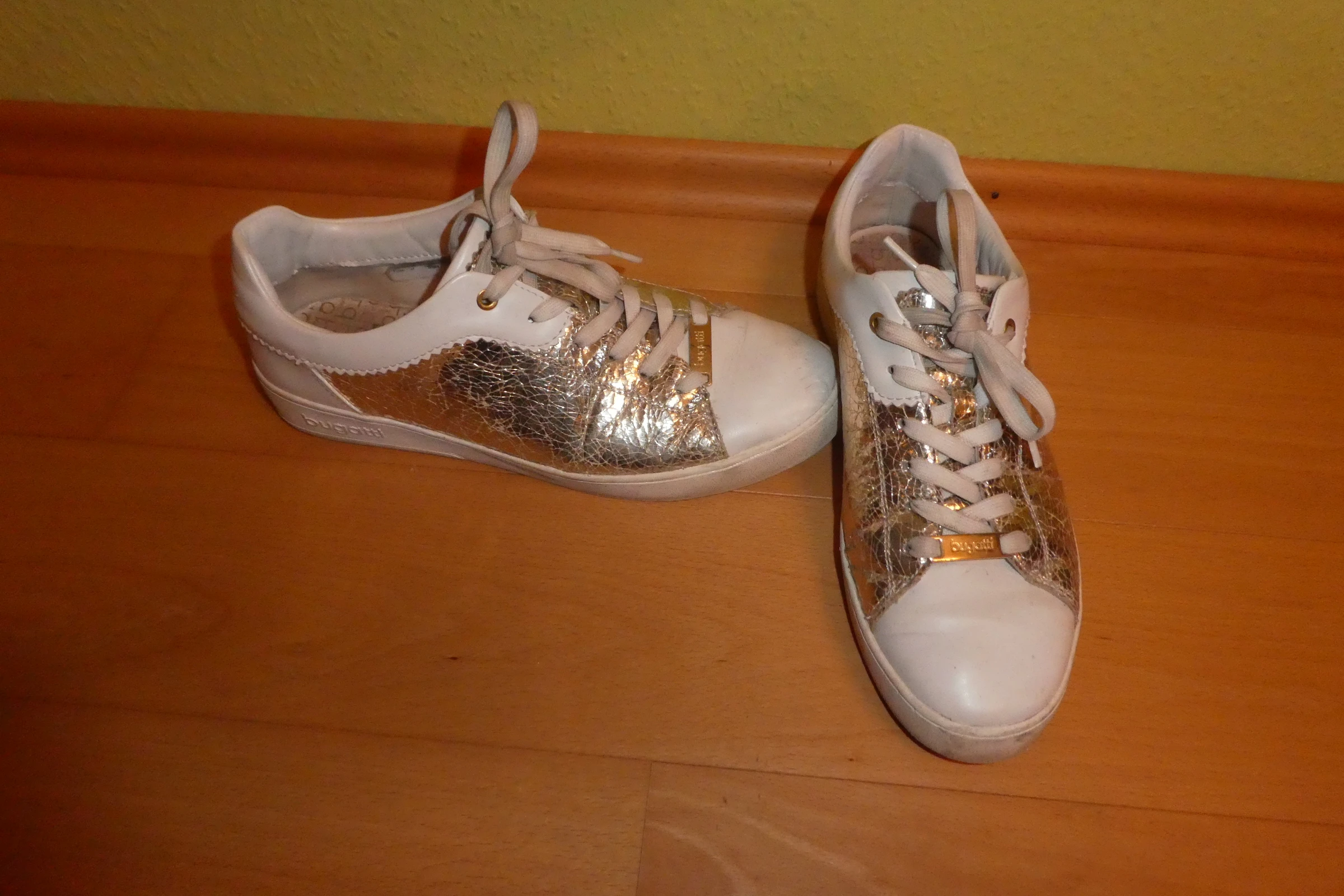 Schuhe