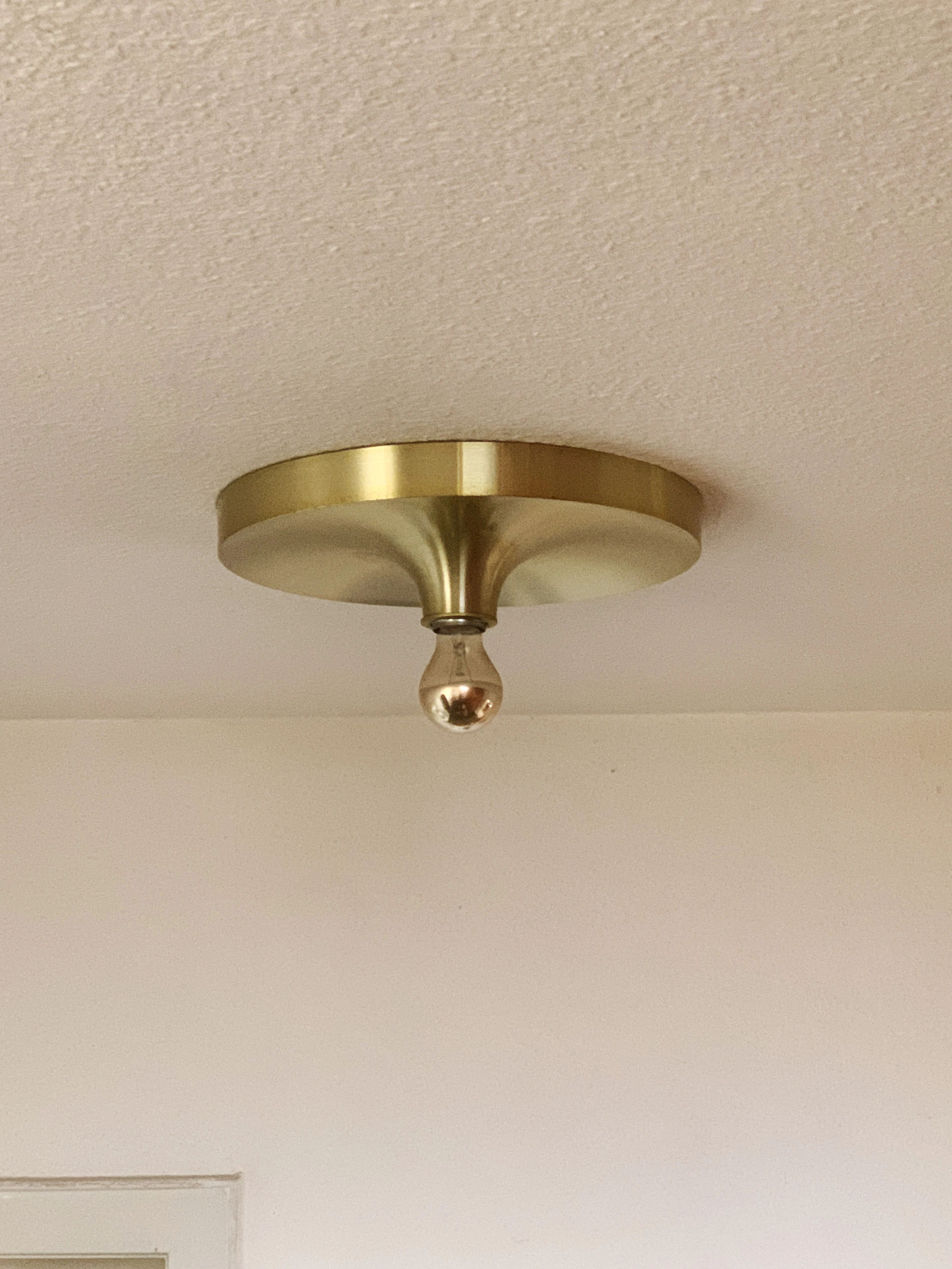 Space-age Deckenlampe