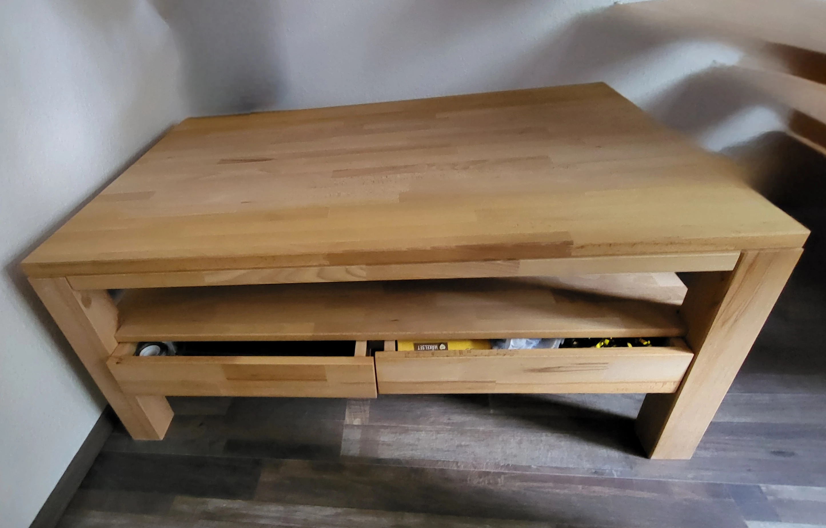 Linea Natura COUCHTISCH