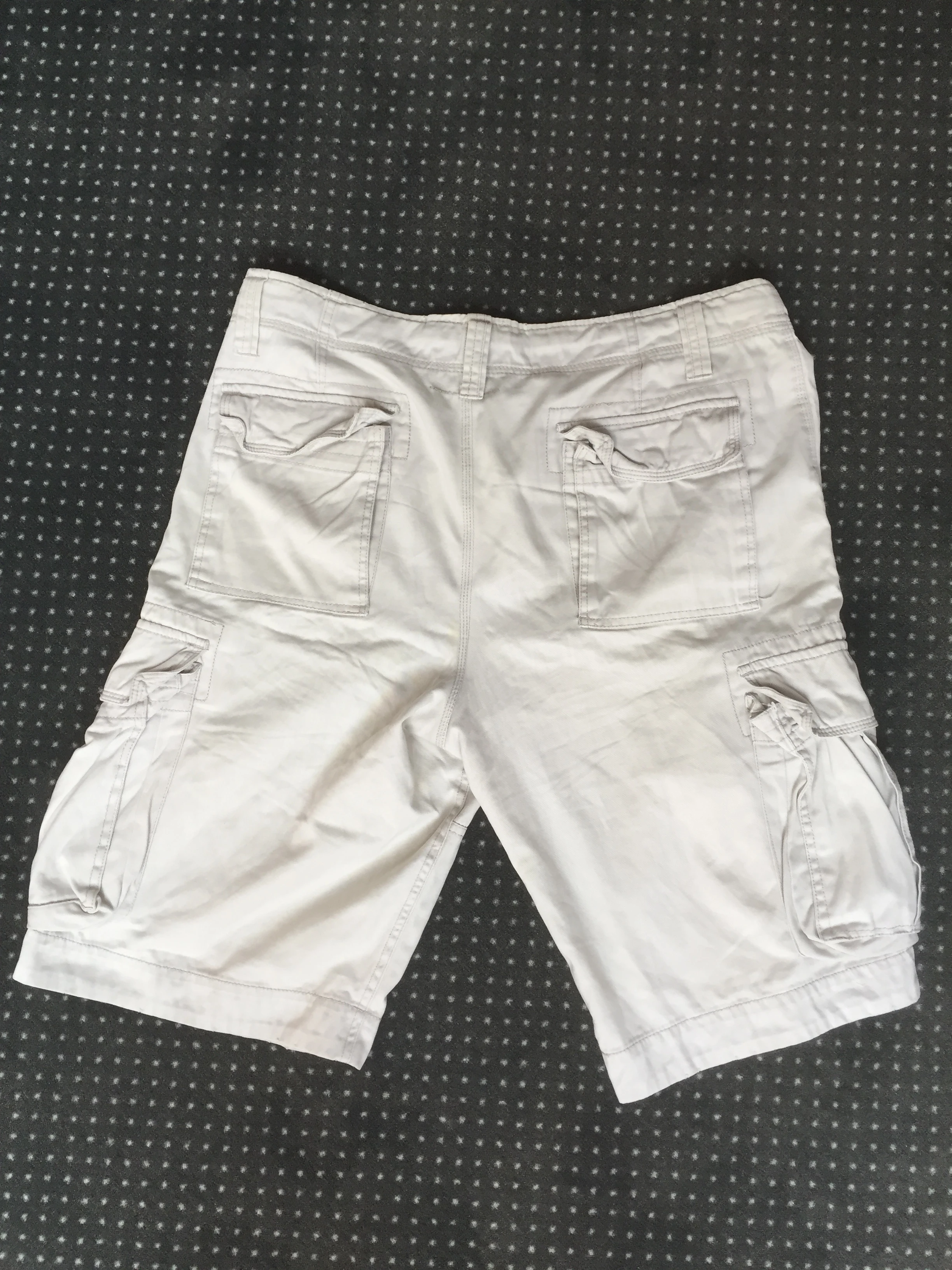   Hochwertige Cargo-Shorts Gr. L 