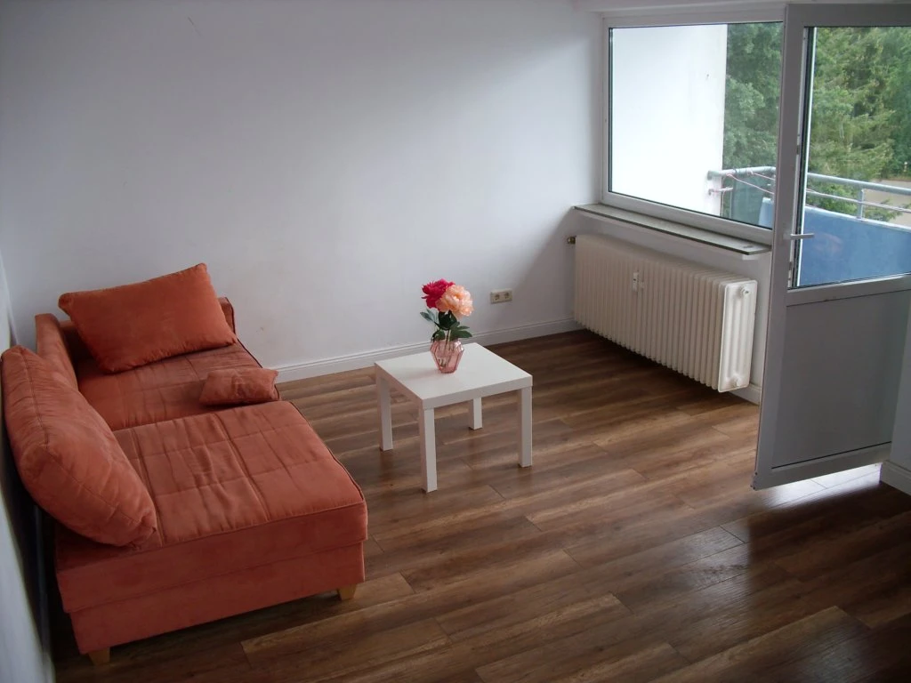 Wohnzimmer, Süd-Balkon