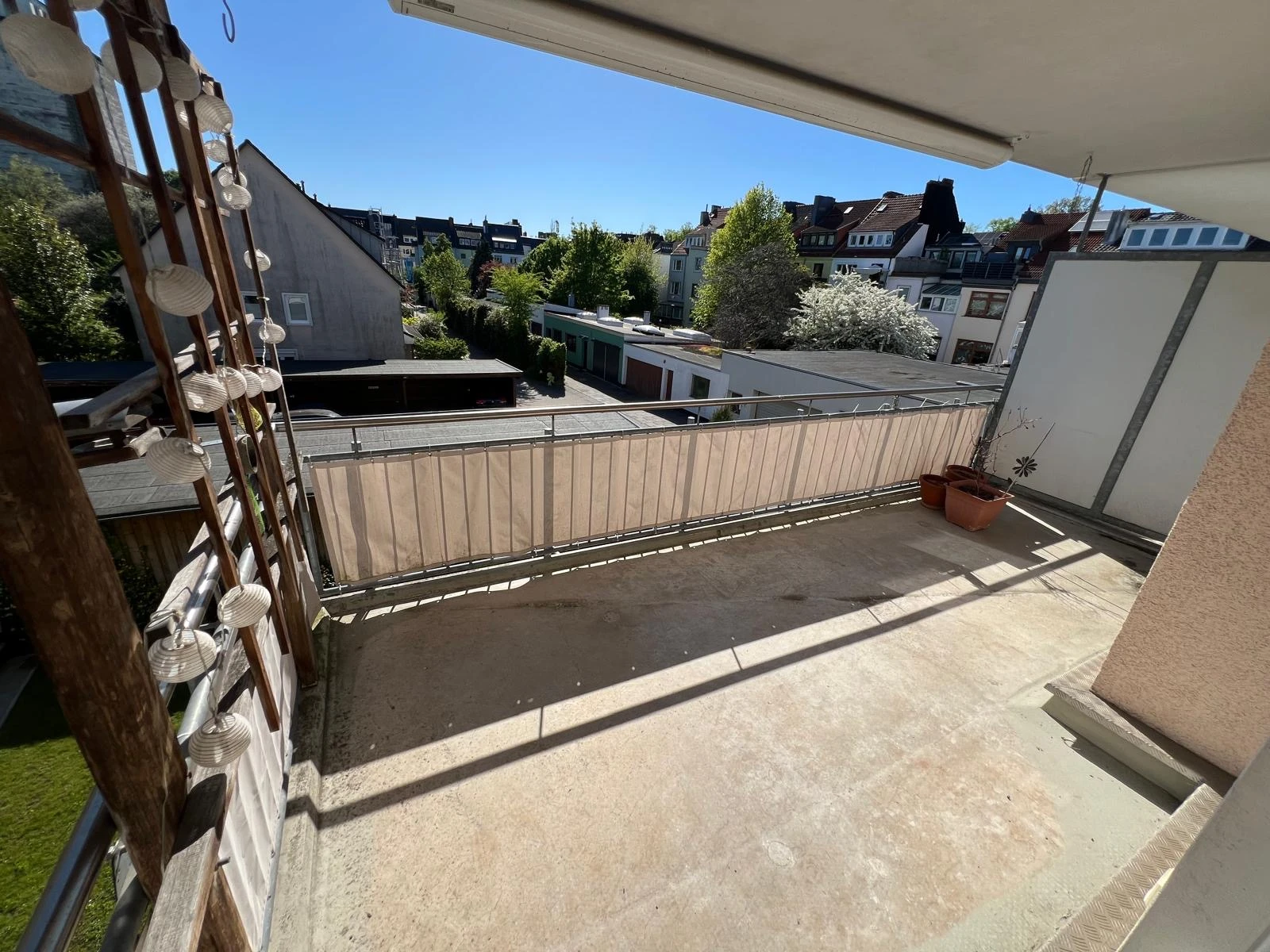 Großer Balkon