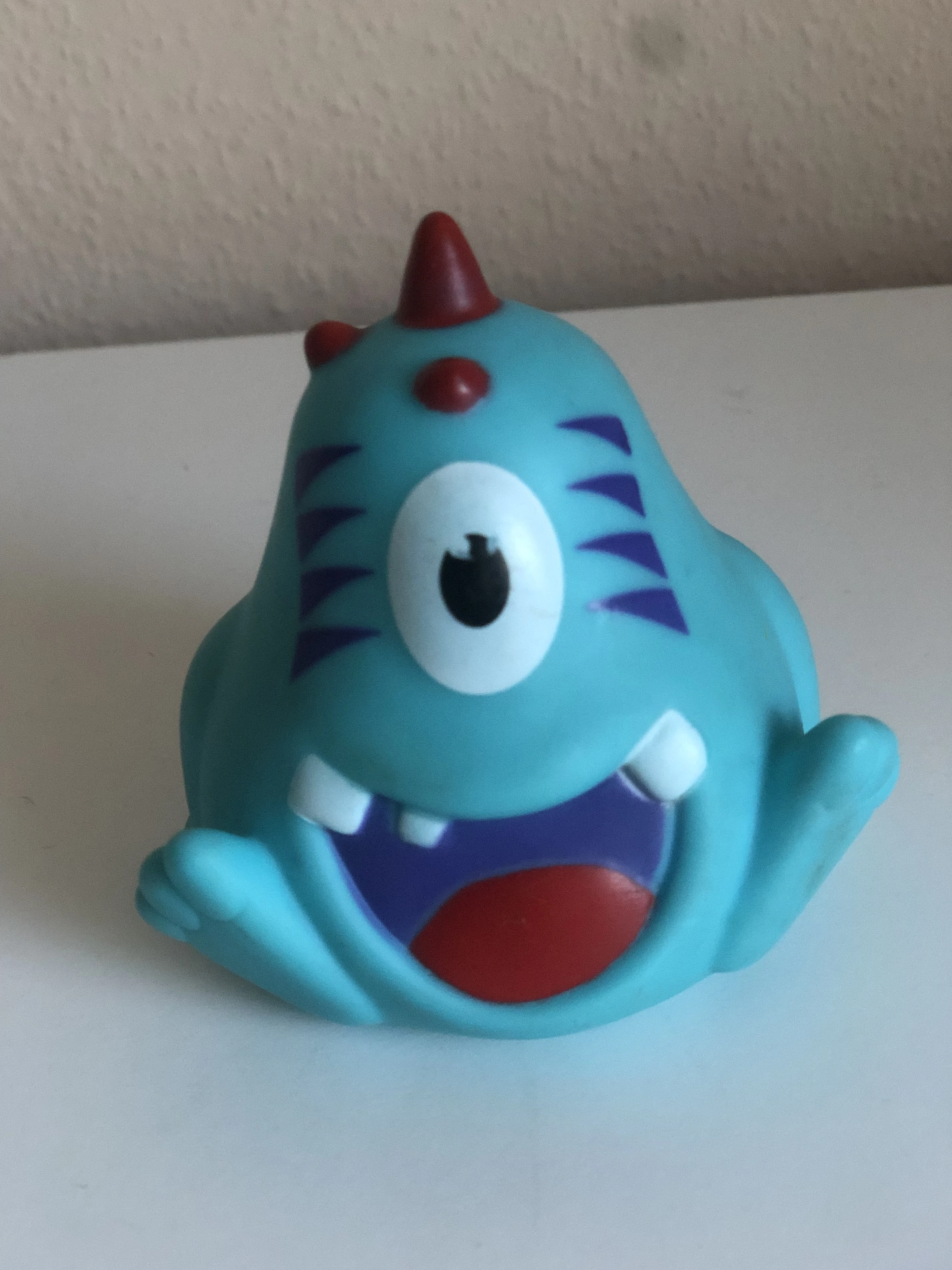 Bade- und Spieltiere - Kleine Monster