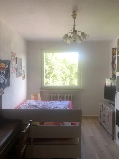 Möbeliertes Zimmer