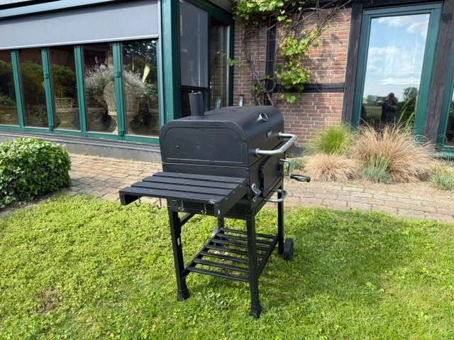TAINO Hero XL Holzkohlegrill (Smoker)