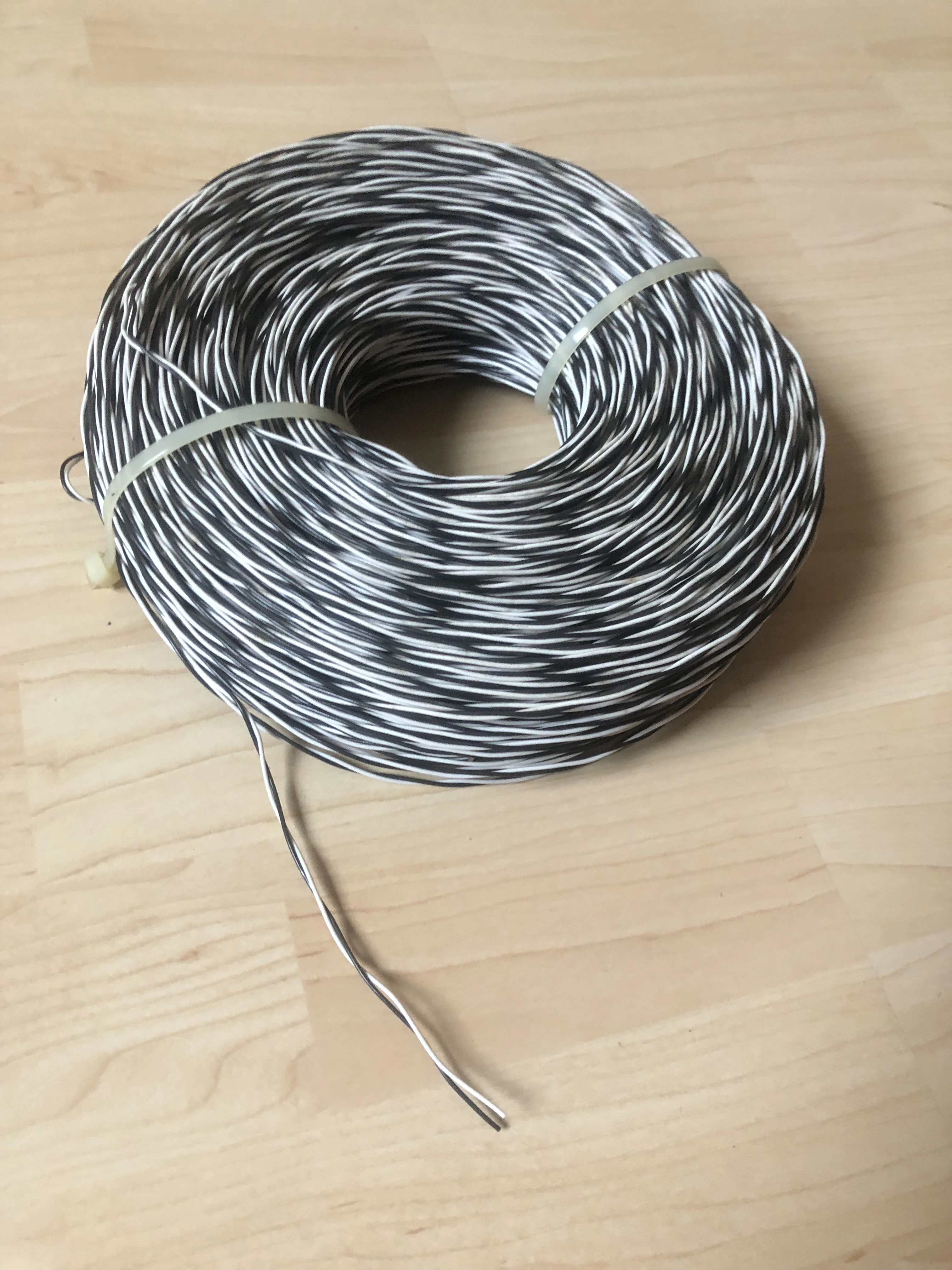   Rangier- Kupfer-Draht YV 2 x 0.6 mm 