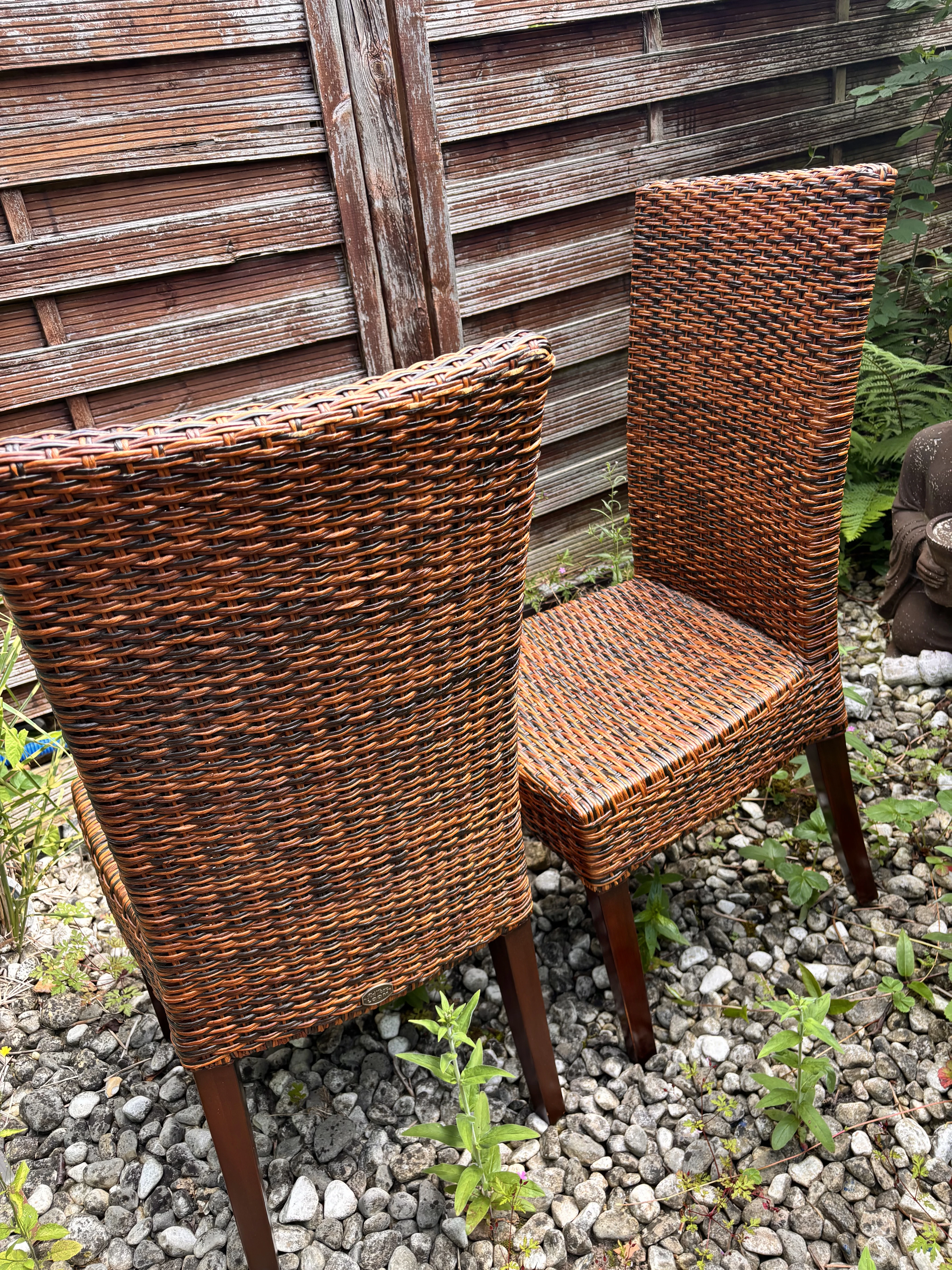 3 Rattanstühle in braun 