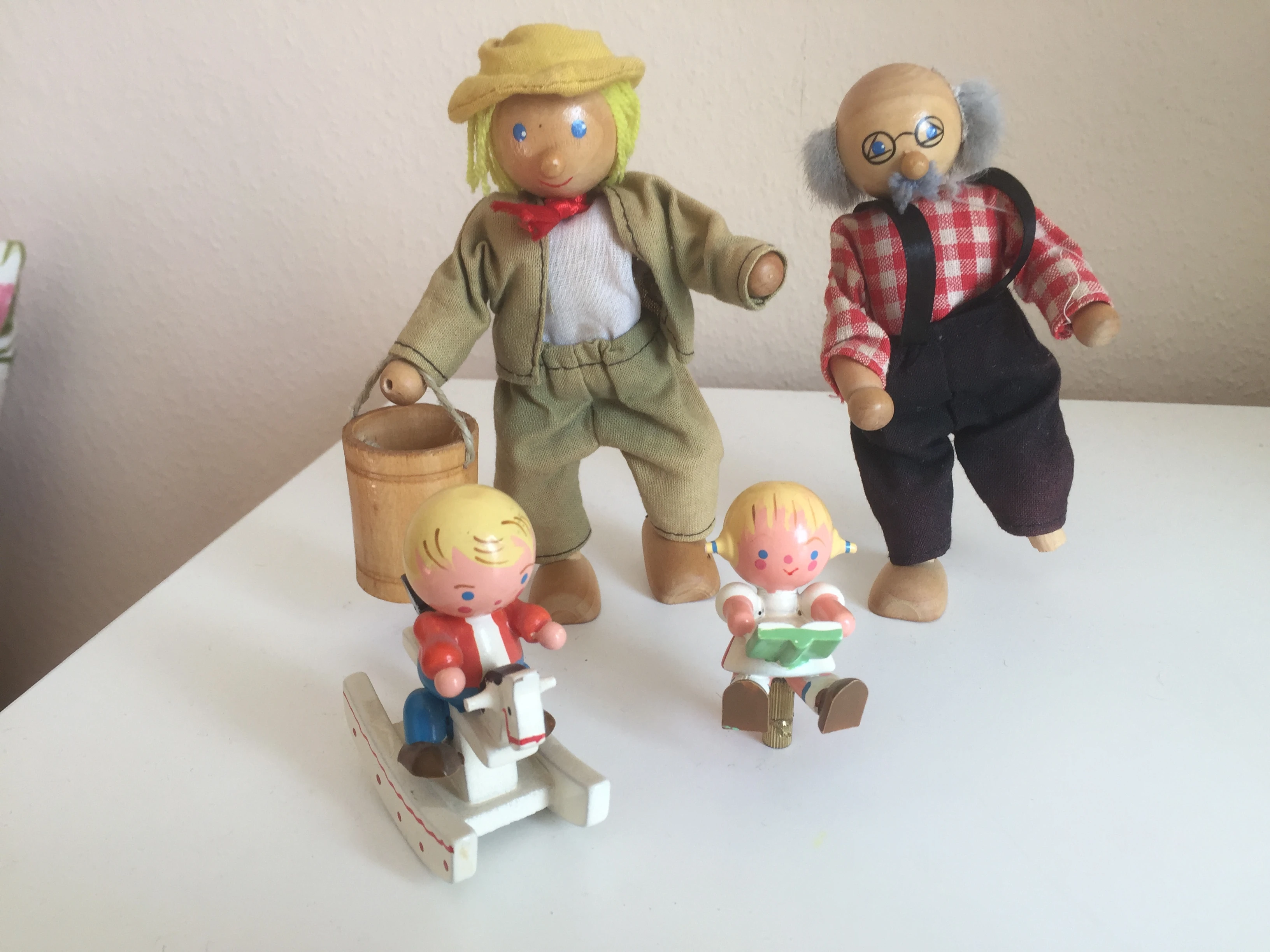 Holzfiguren -Sammlerstück- 