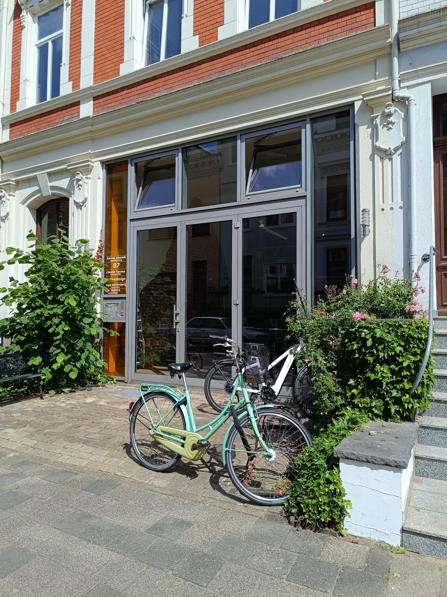 Büro 1