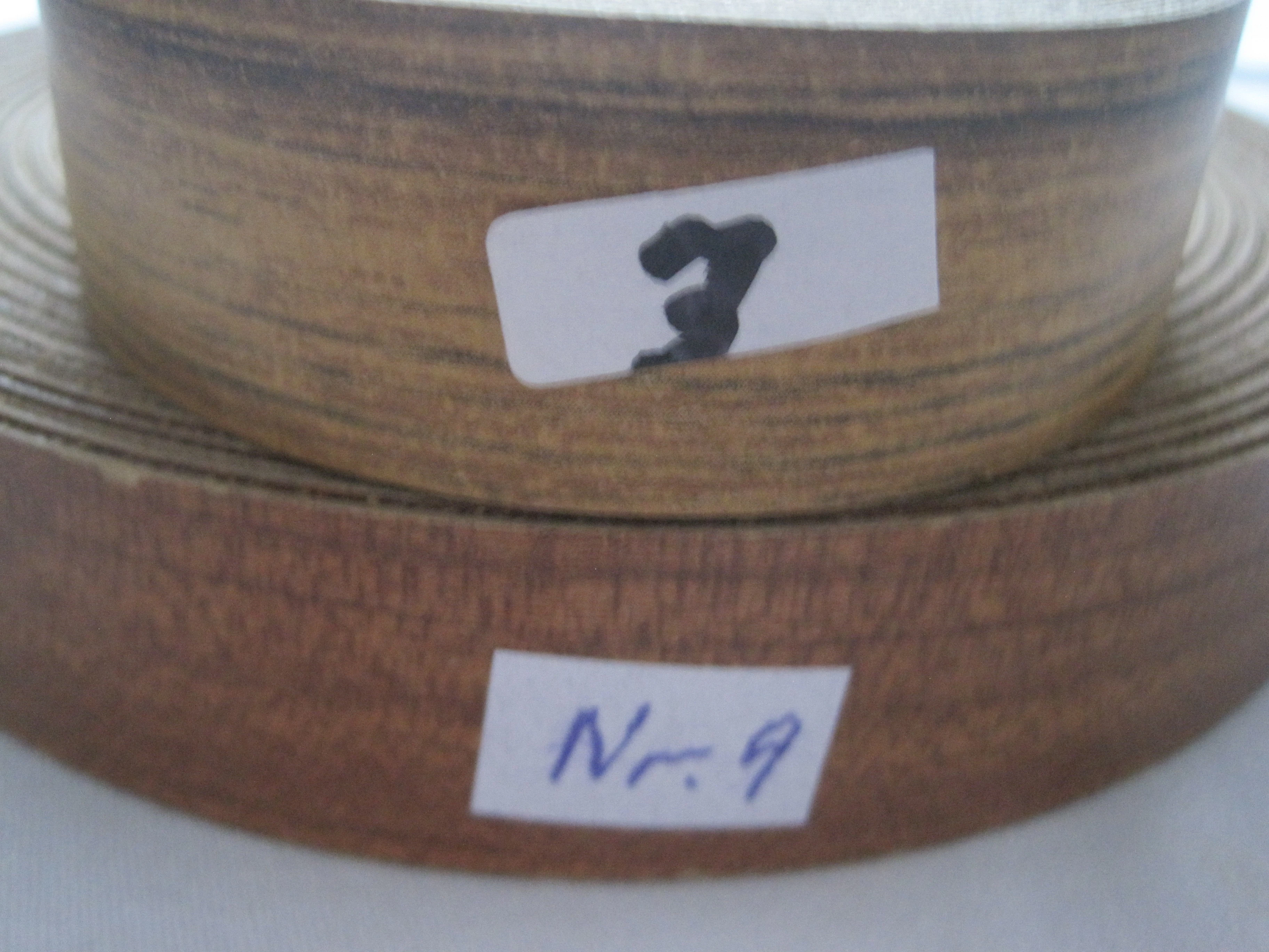 Teak& Mahagoni