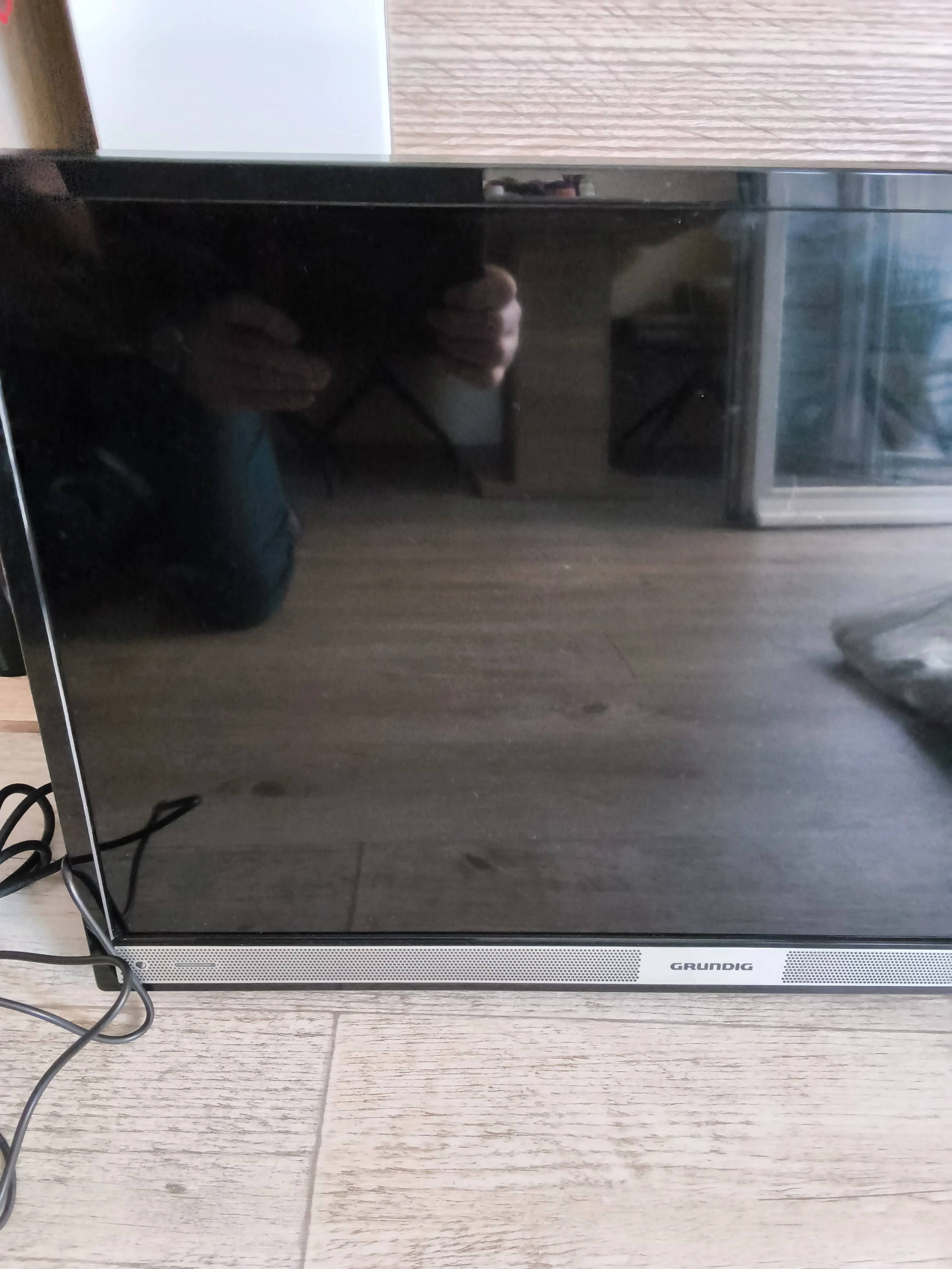 TV