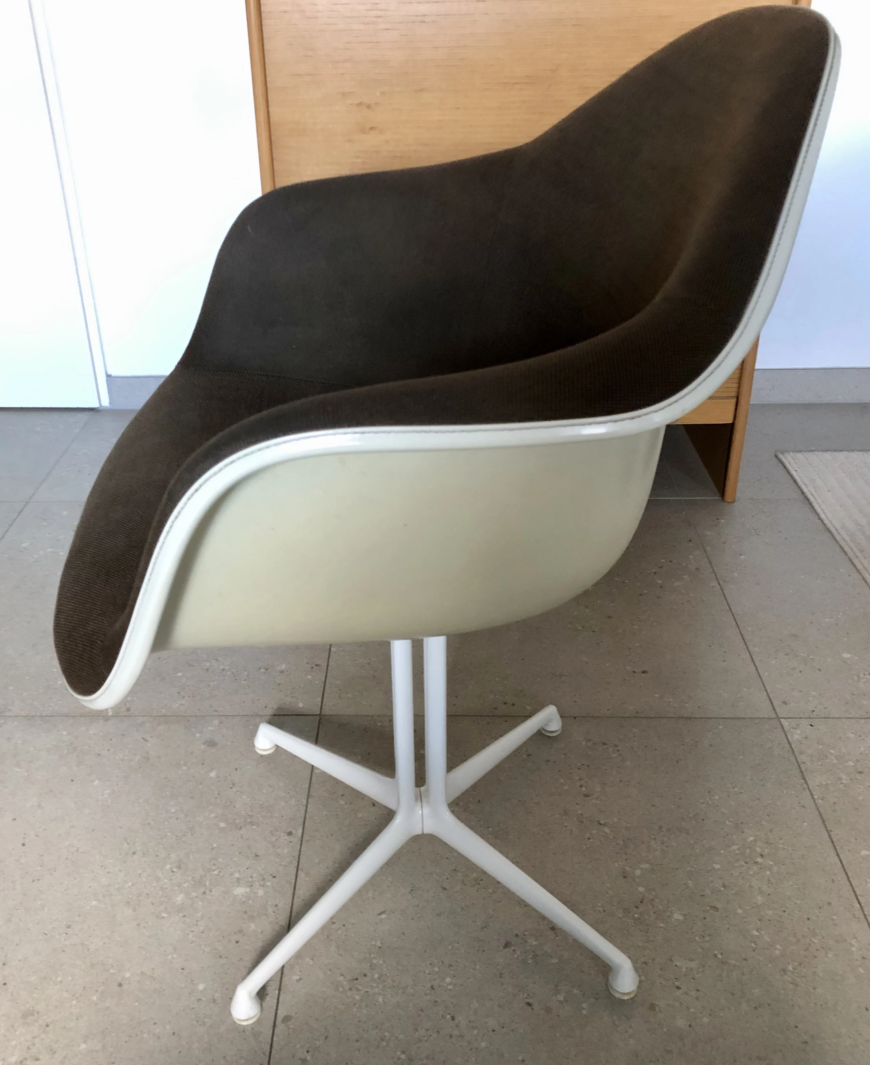Eames LaFonda Vitra