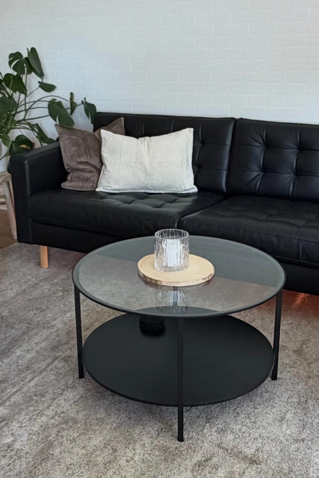 Ikea-Tisch
