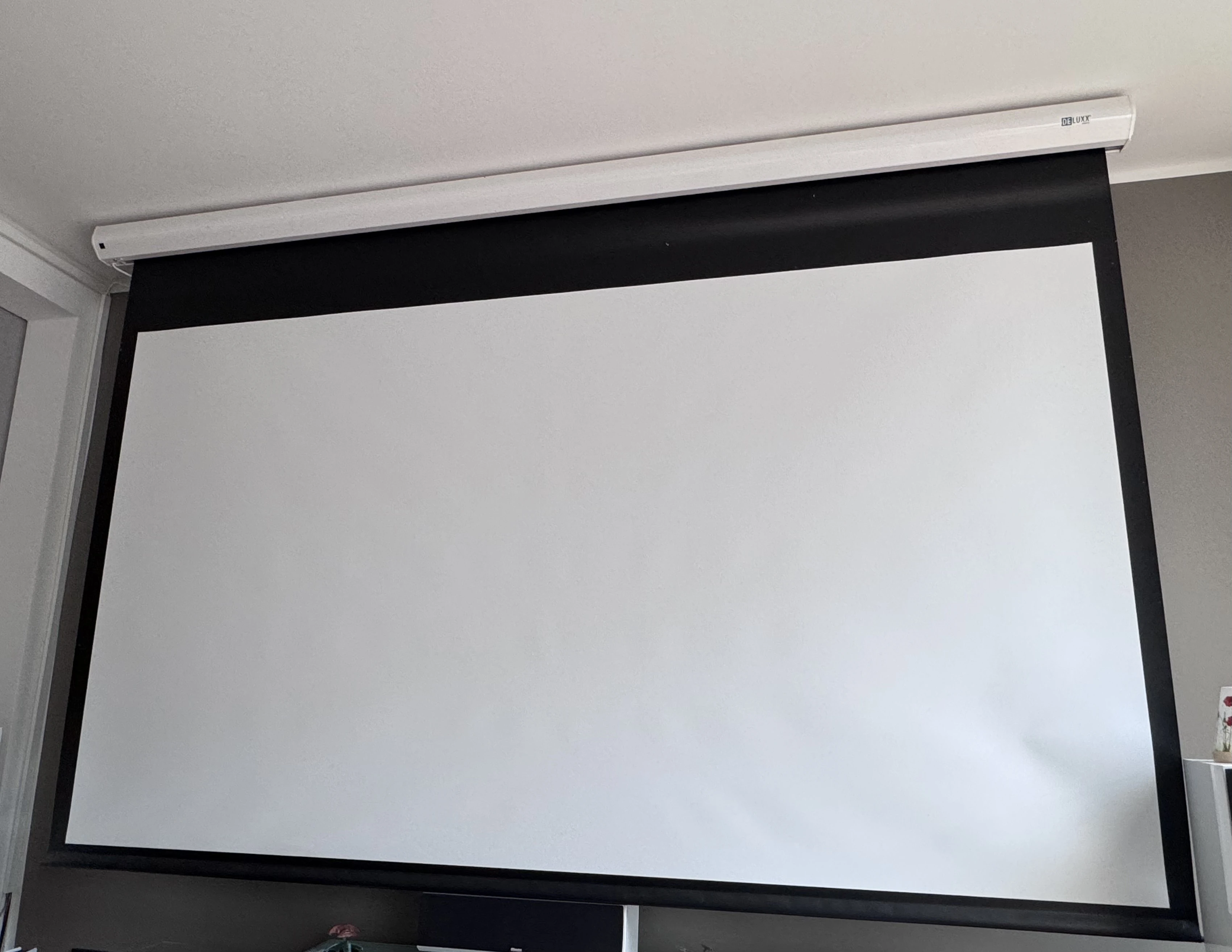 Leinwand ausgefahren 