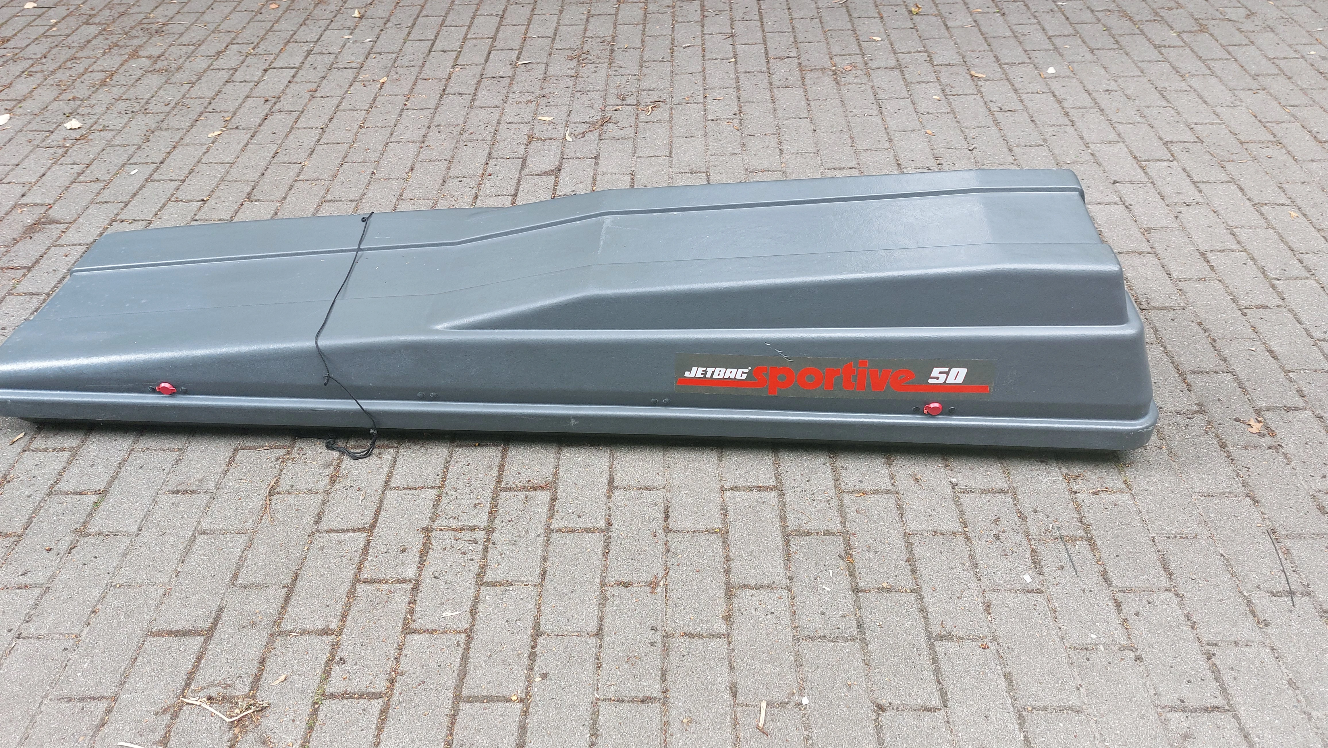Dachkoffer mit Schlüssel