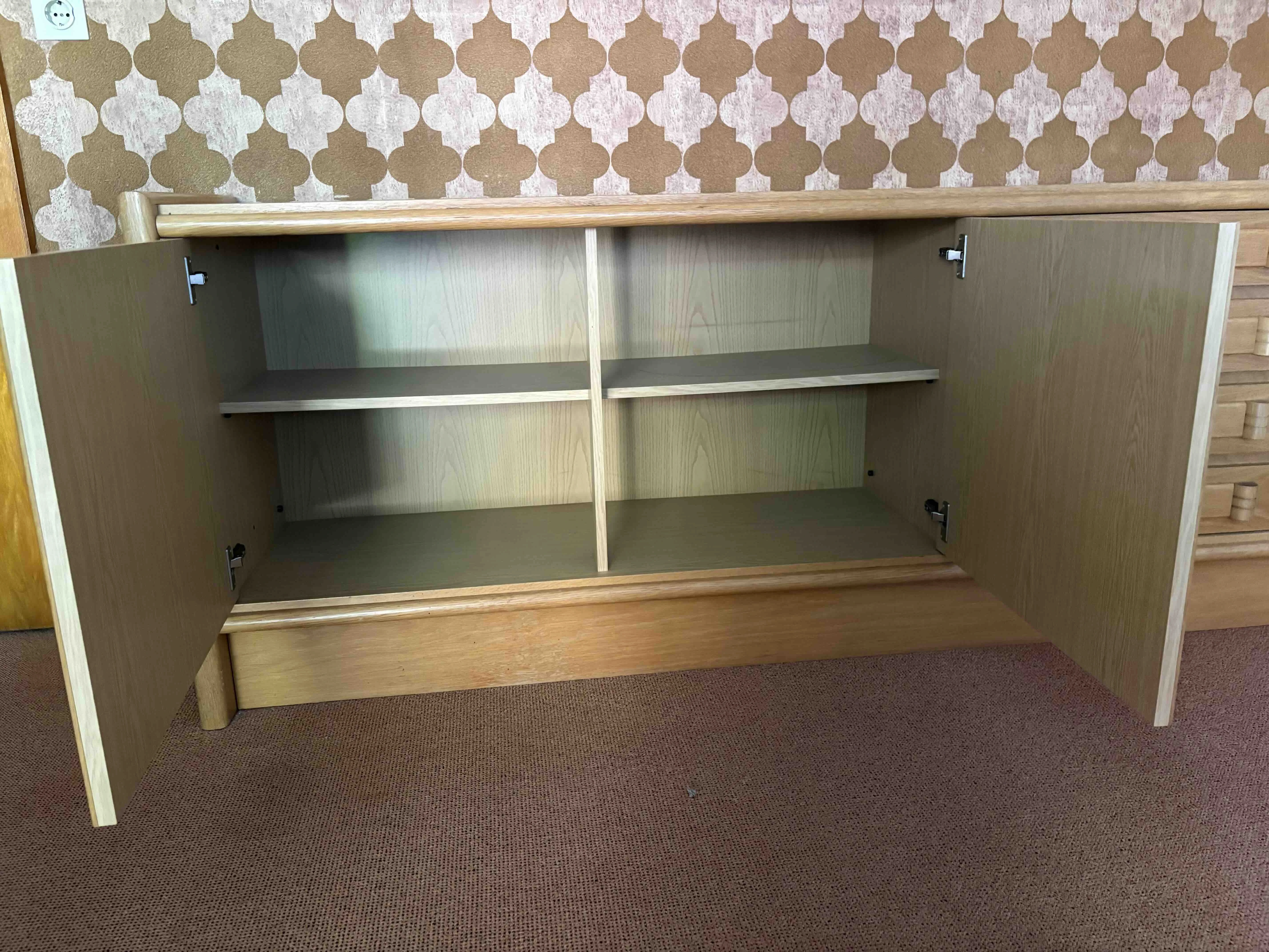 Sideboard / Anrichte