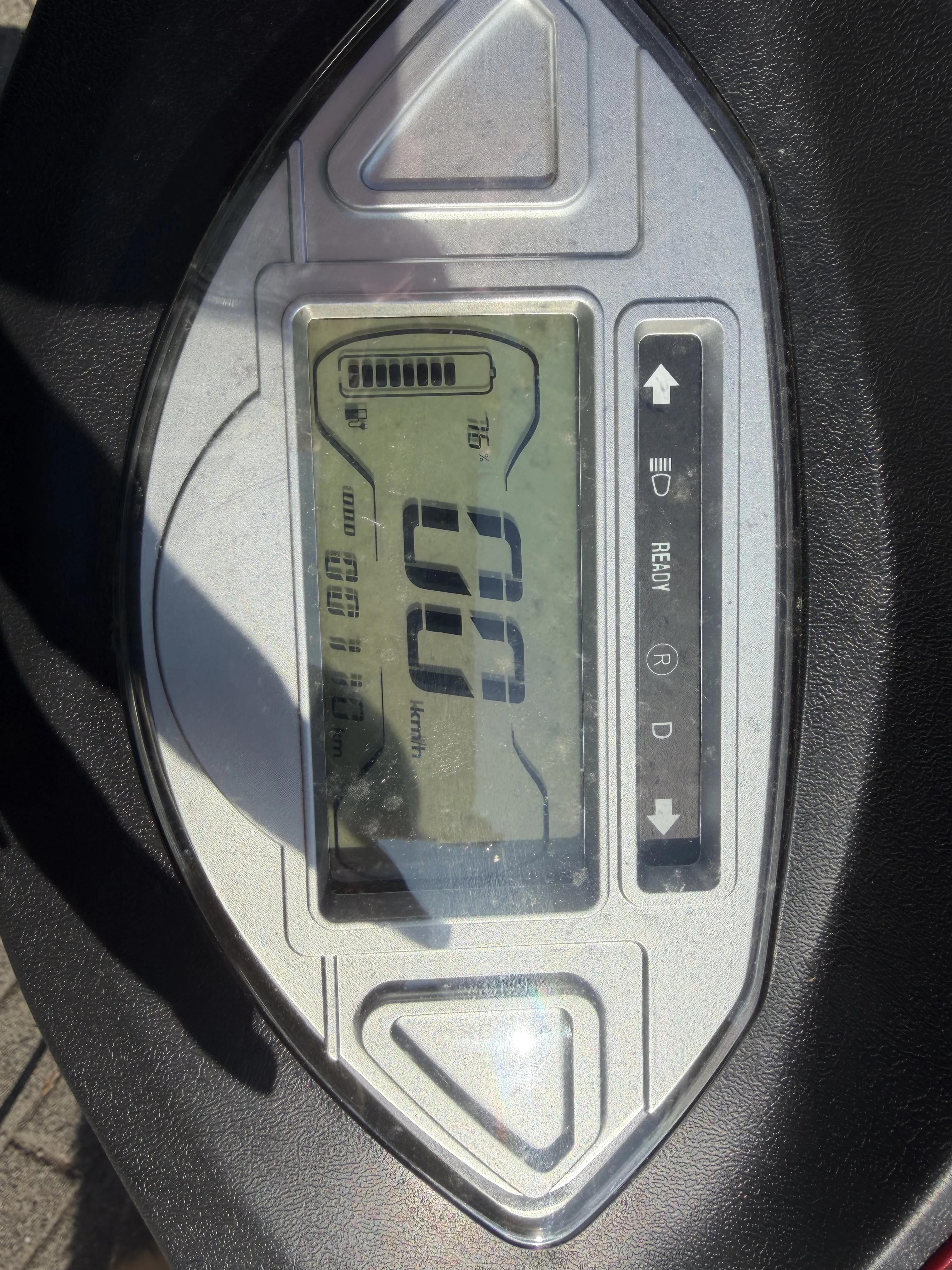 Tacho 104 km