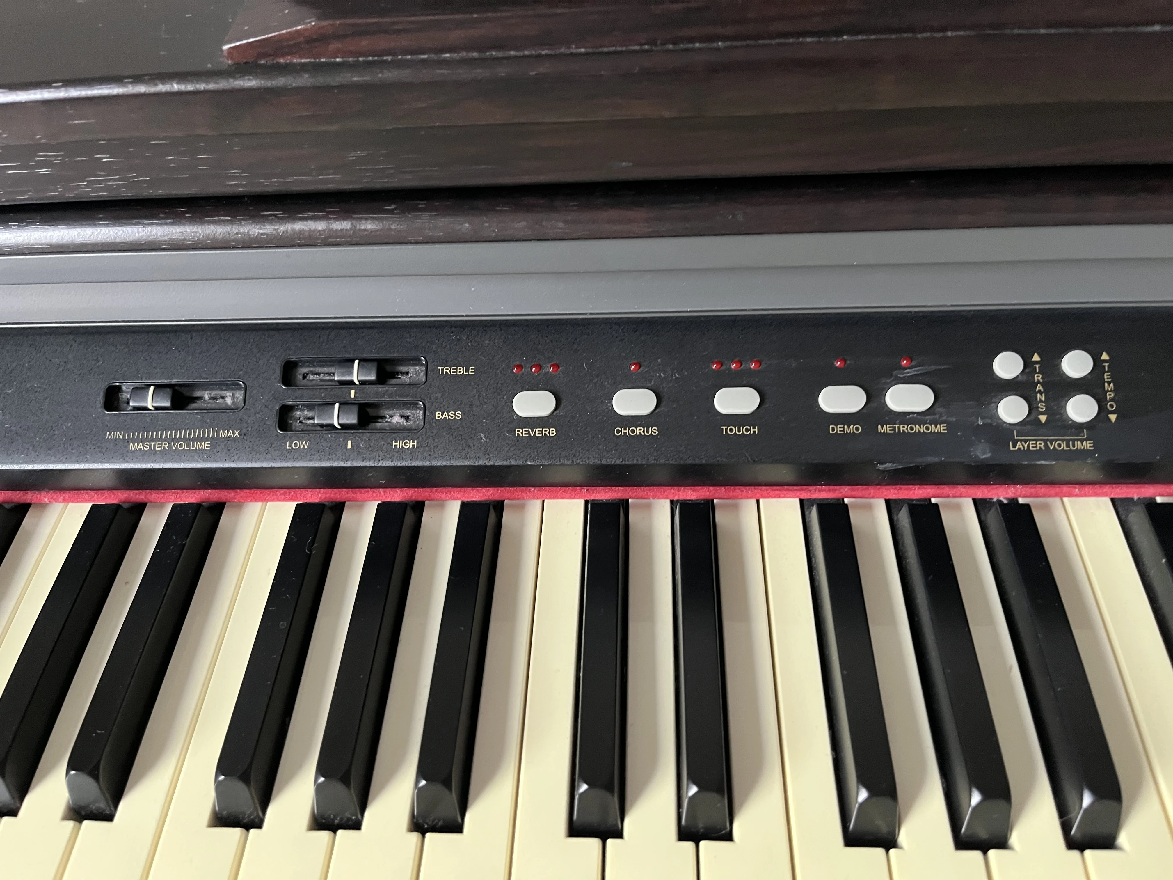 E Piano