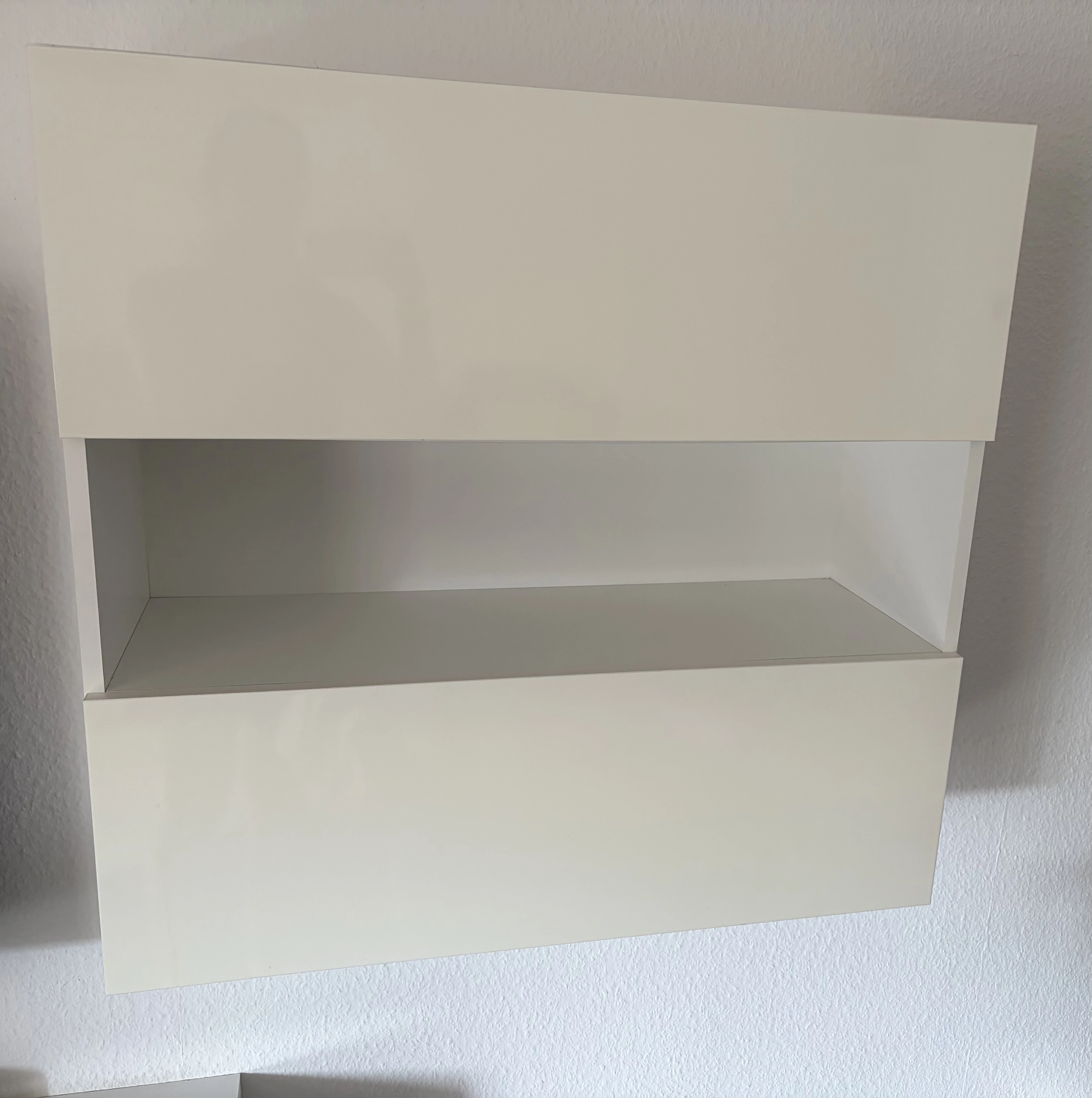Hängeschrank 