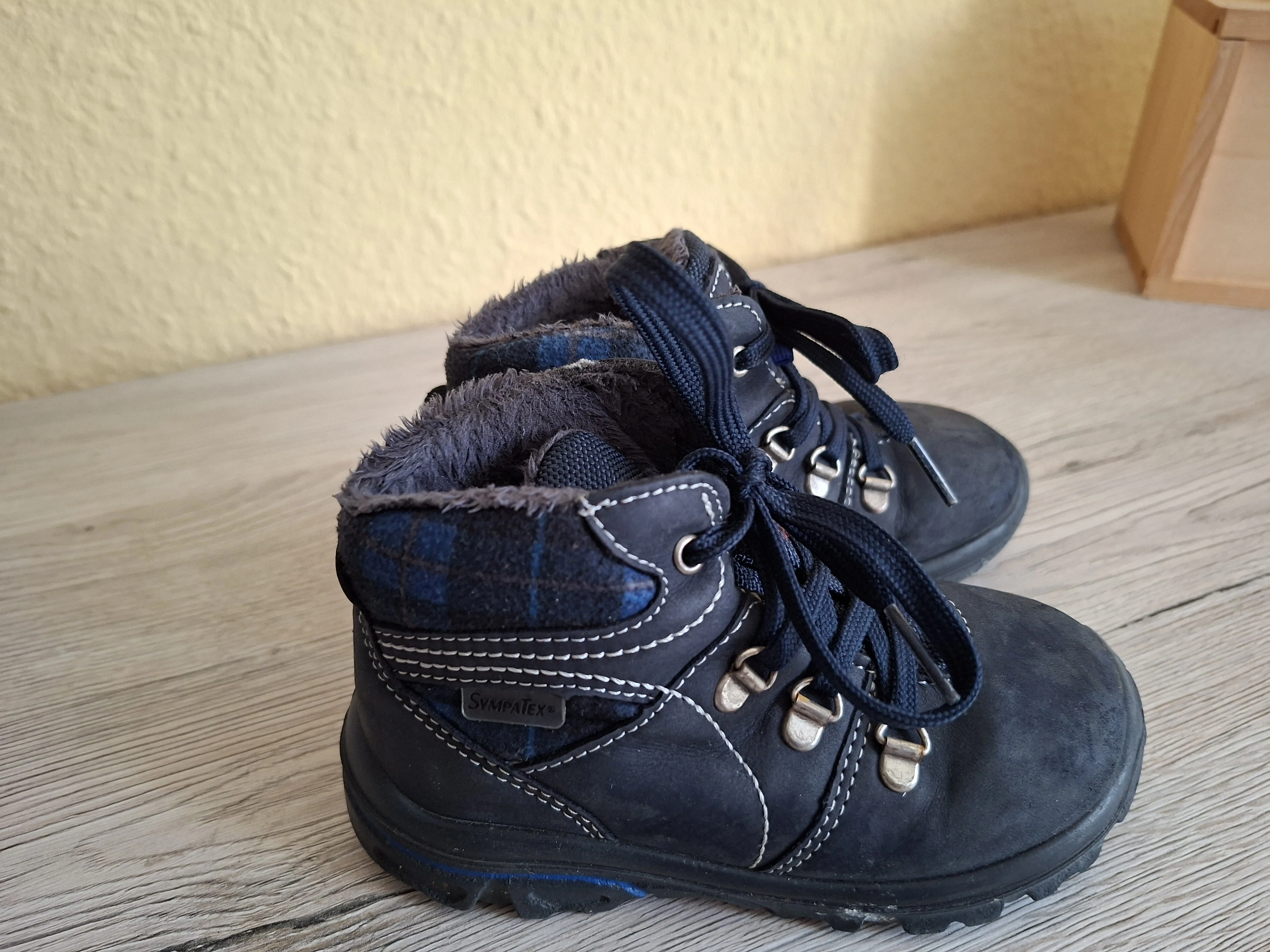 Kinderschuhe, gefüttert,Gr 24