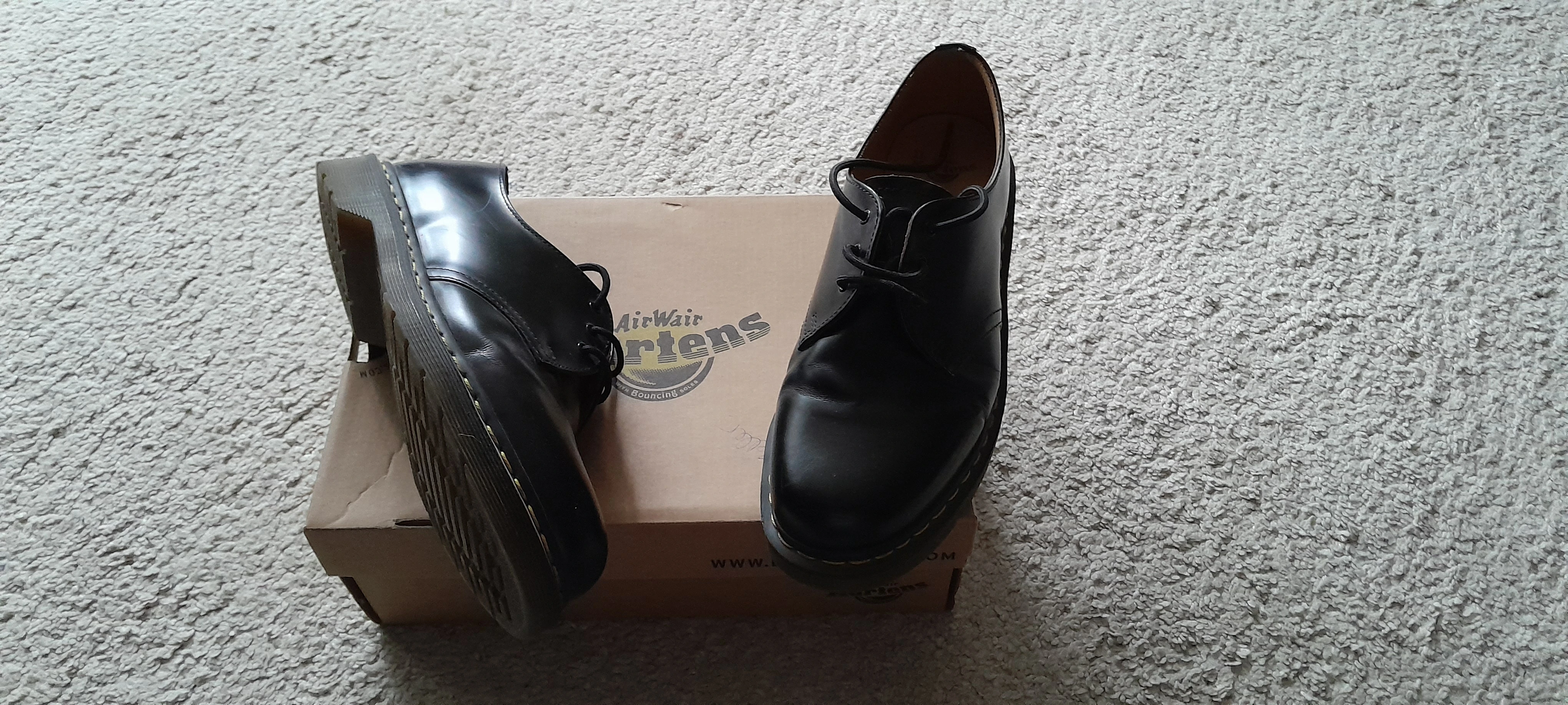 Dr. Martens AirWair Halbschuhe EU 44 - 2