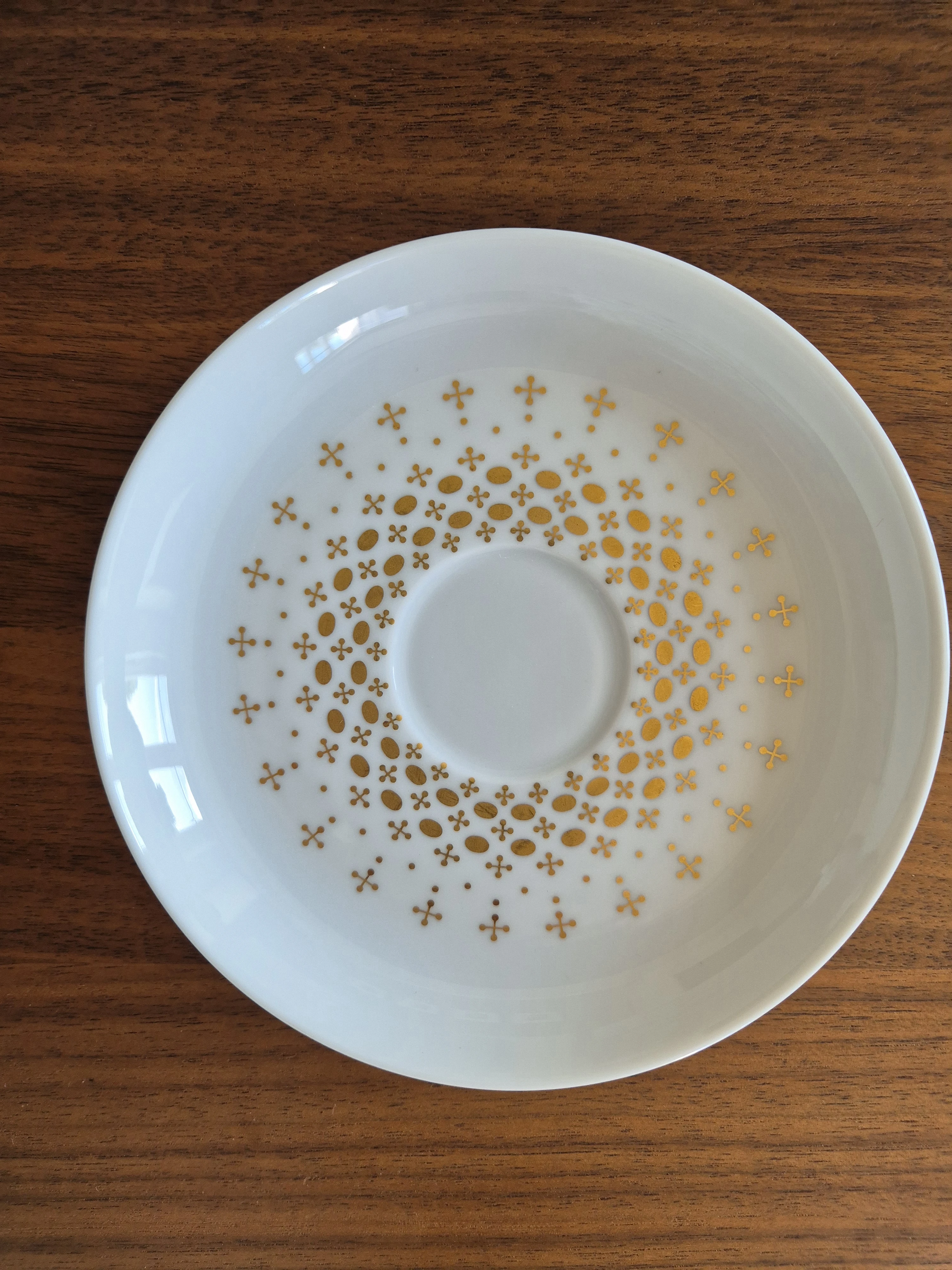 Untertasse