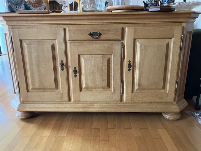Sideboard