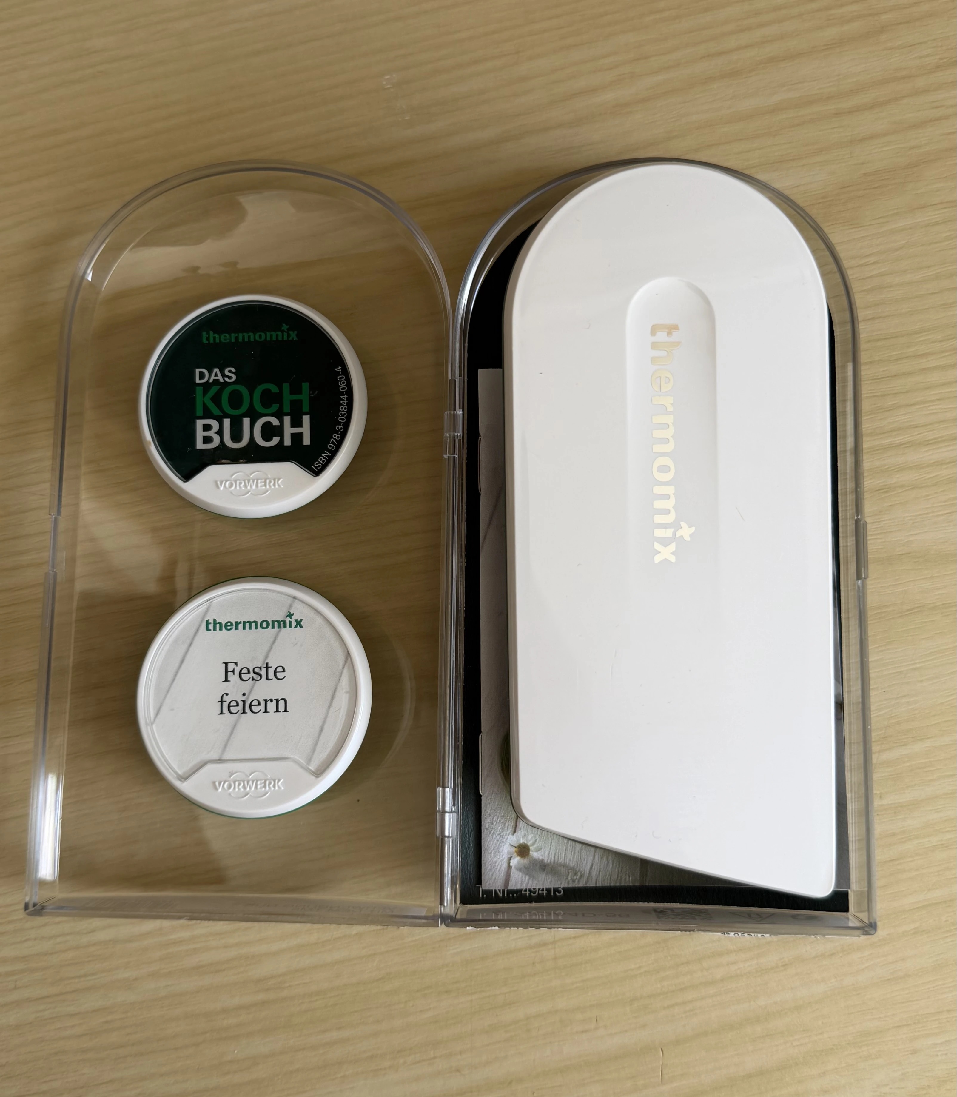 Cookkey und 2 Kochbücher