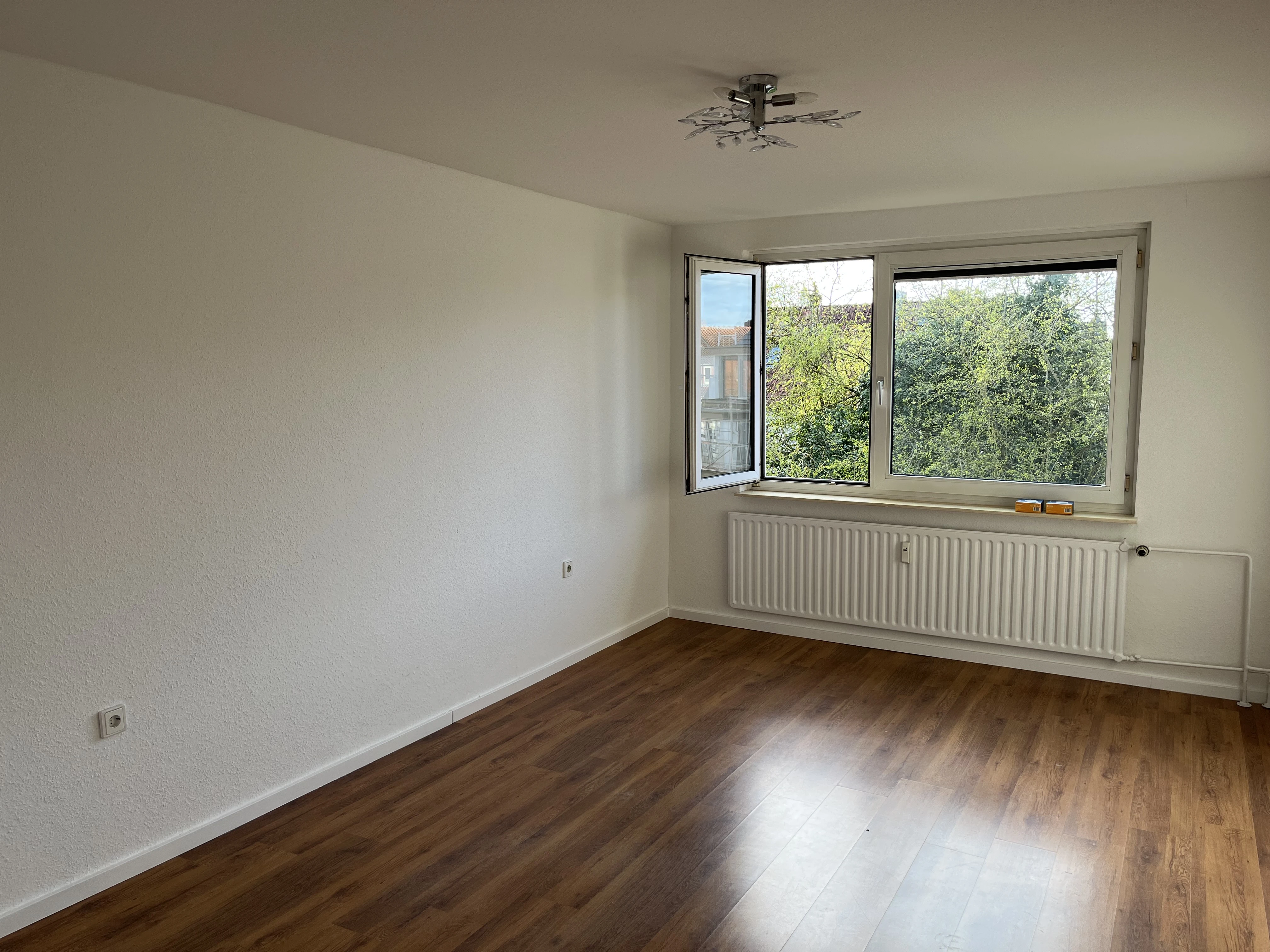 keine Beschreibung vorhanden