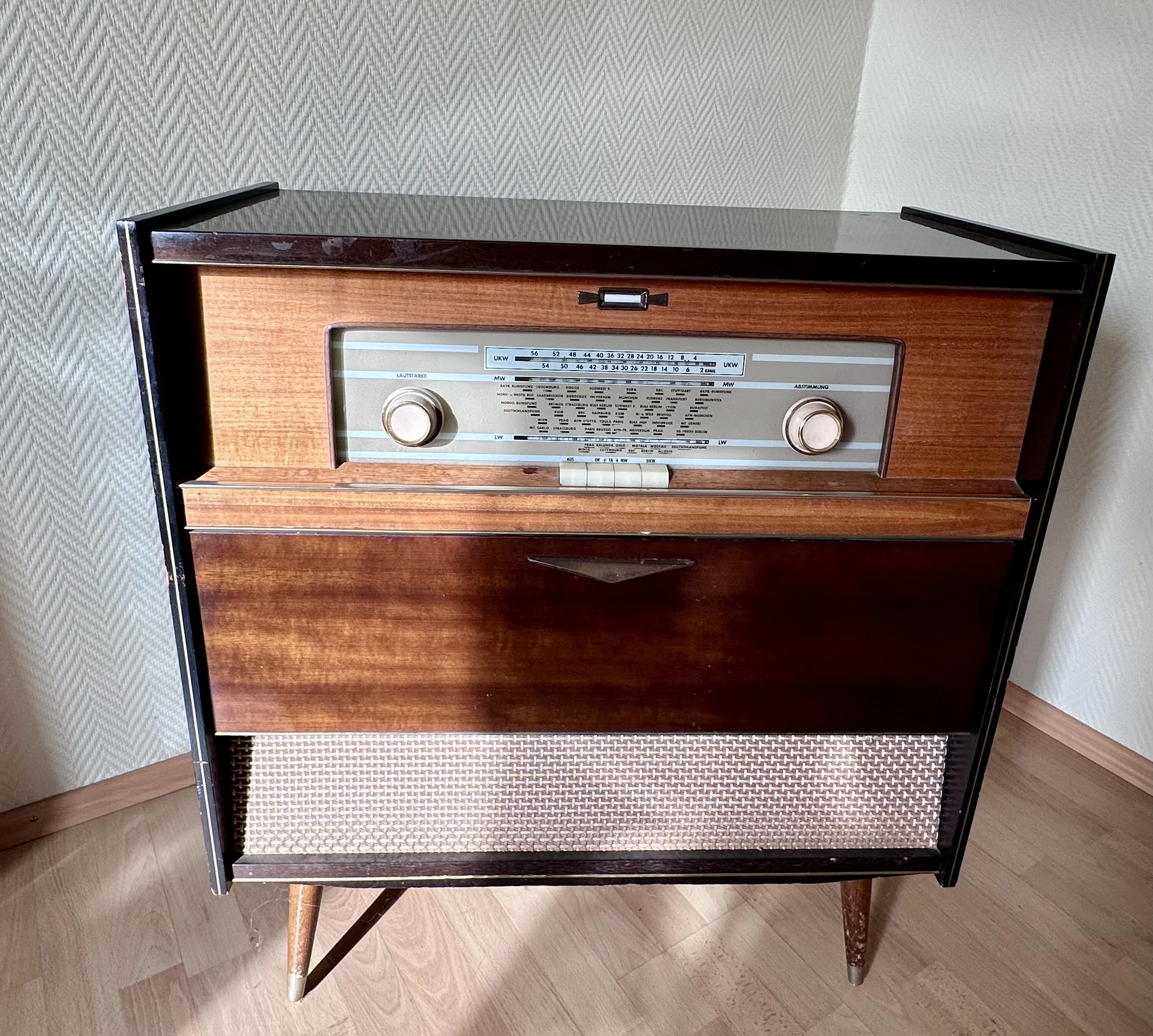 Musikschrank Irene