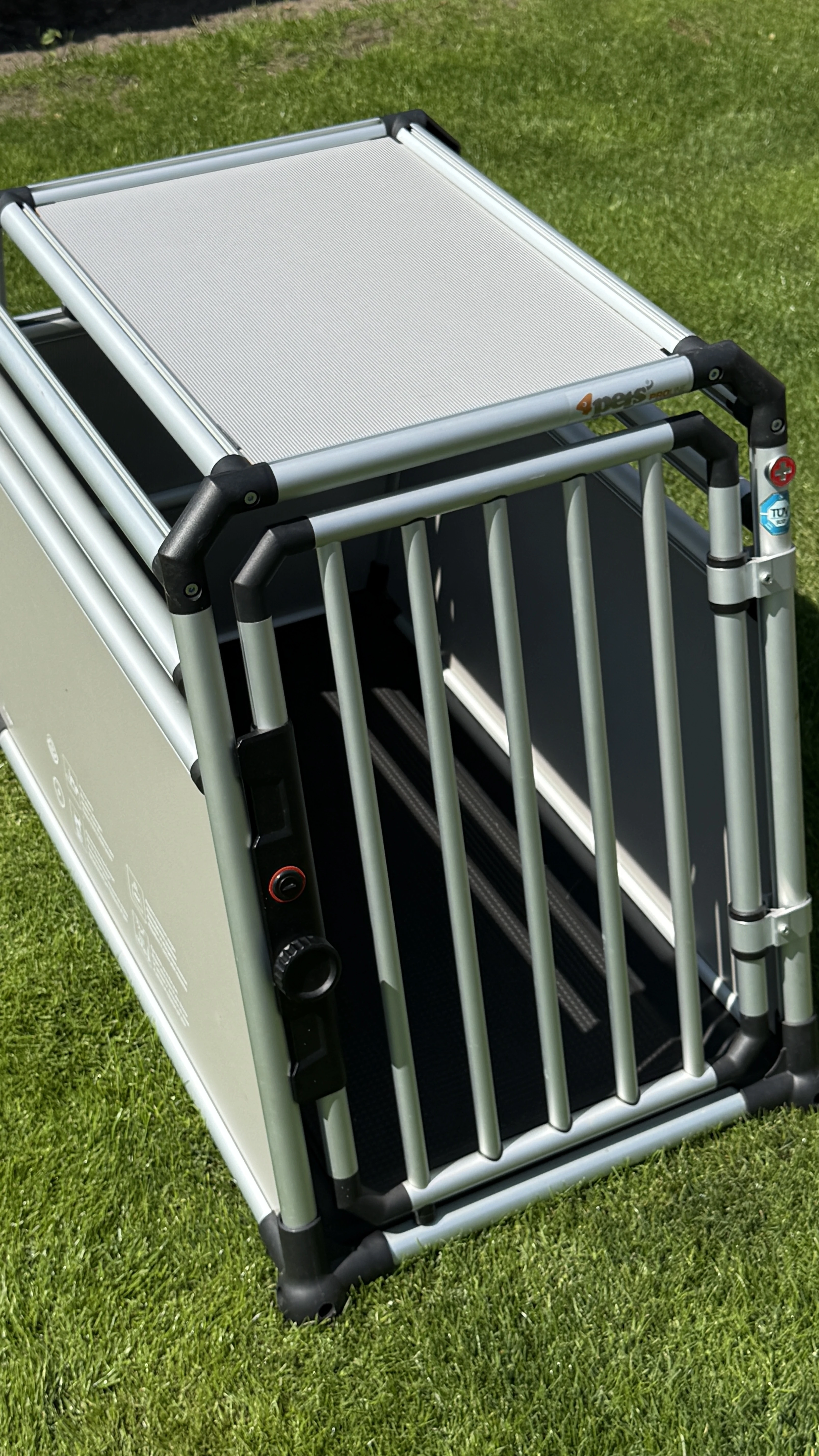 Hundetransportbox
