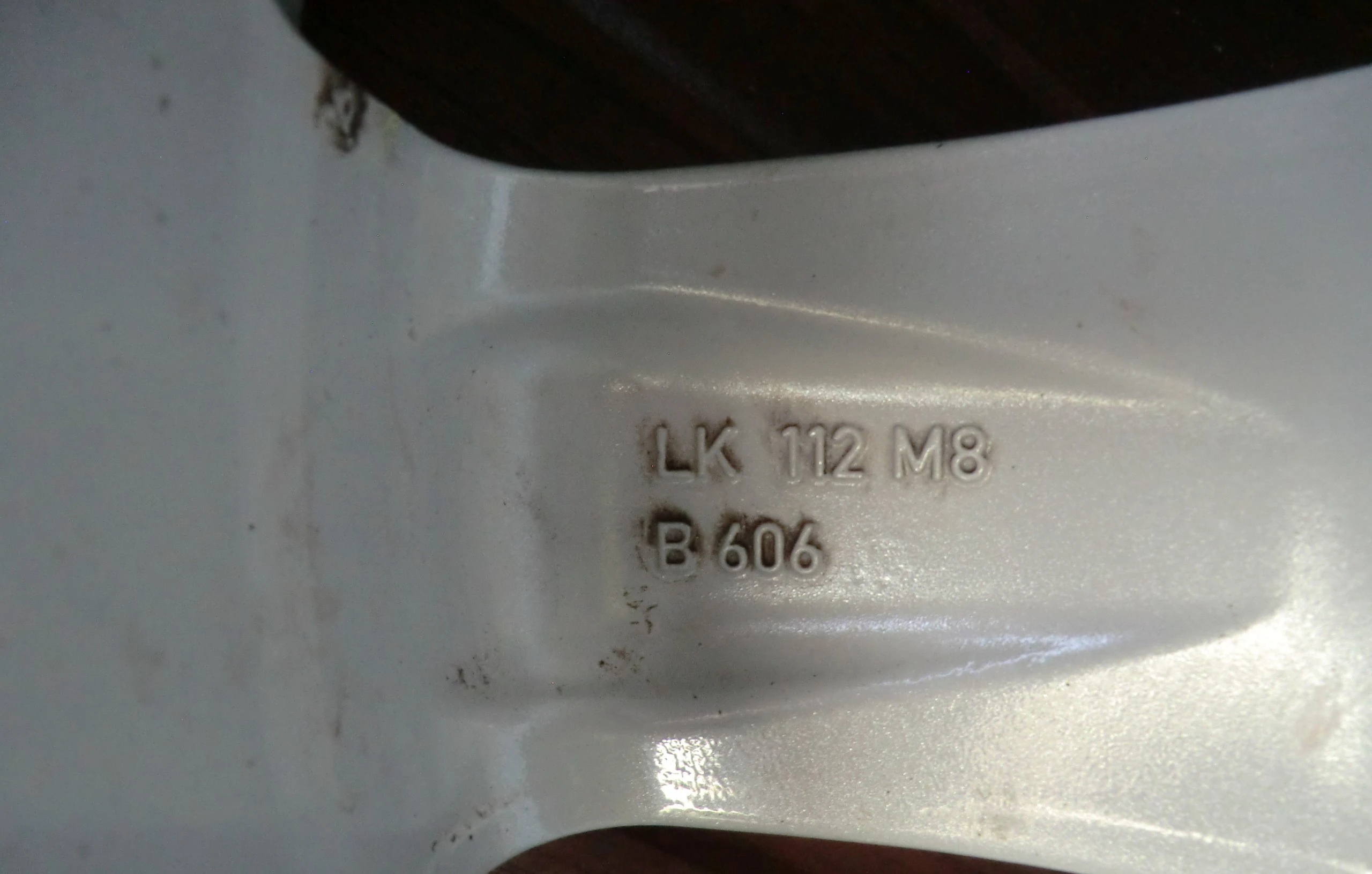 195 / 55 R 16