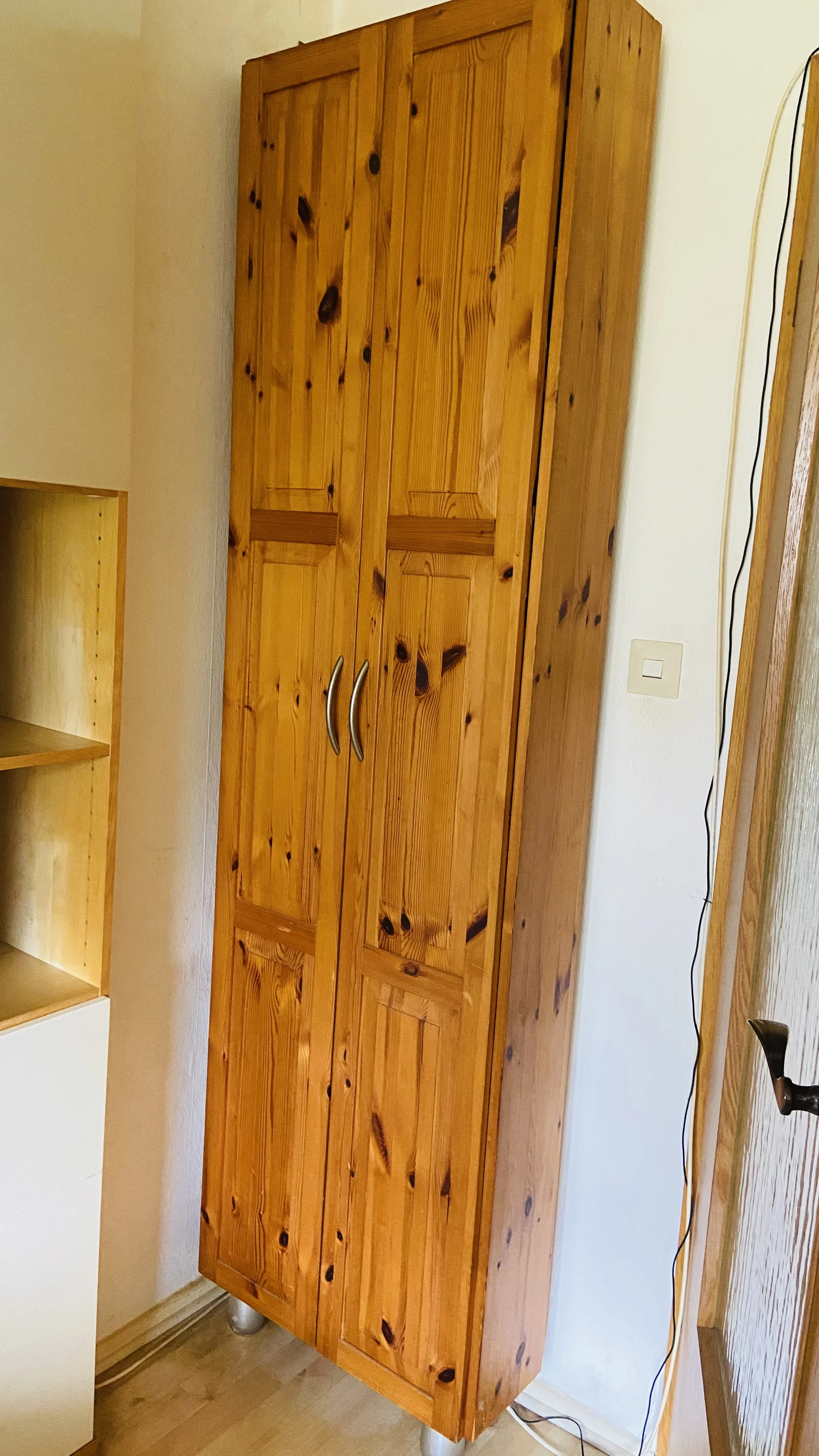 Schrank Tischleranfertigung