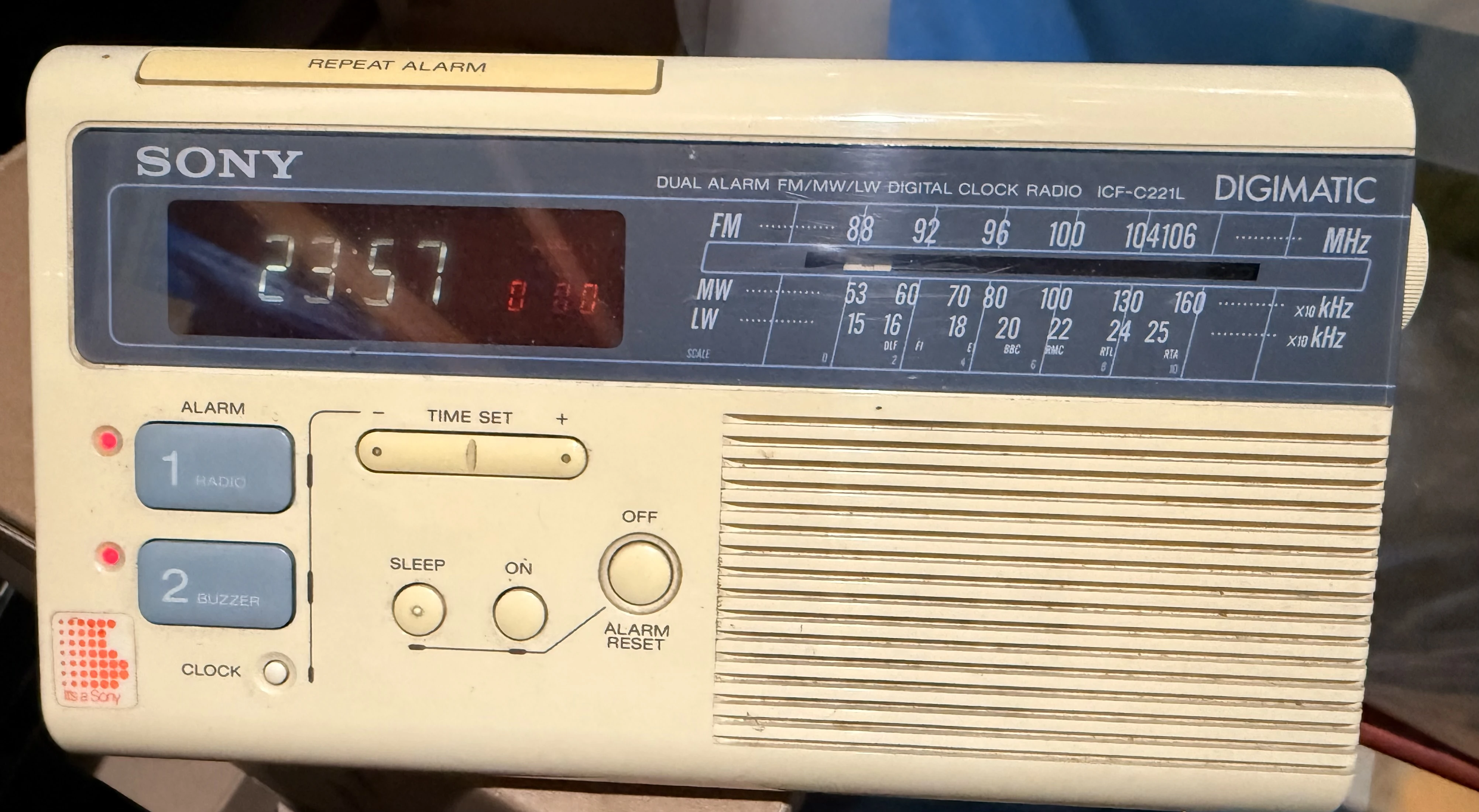 Radiowecker Vintage