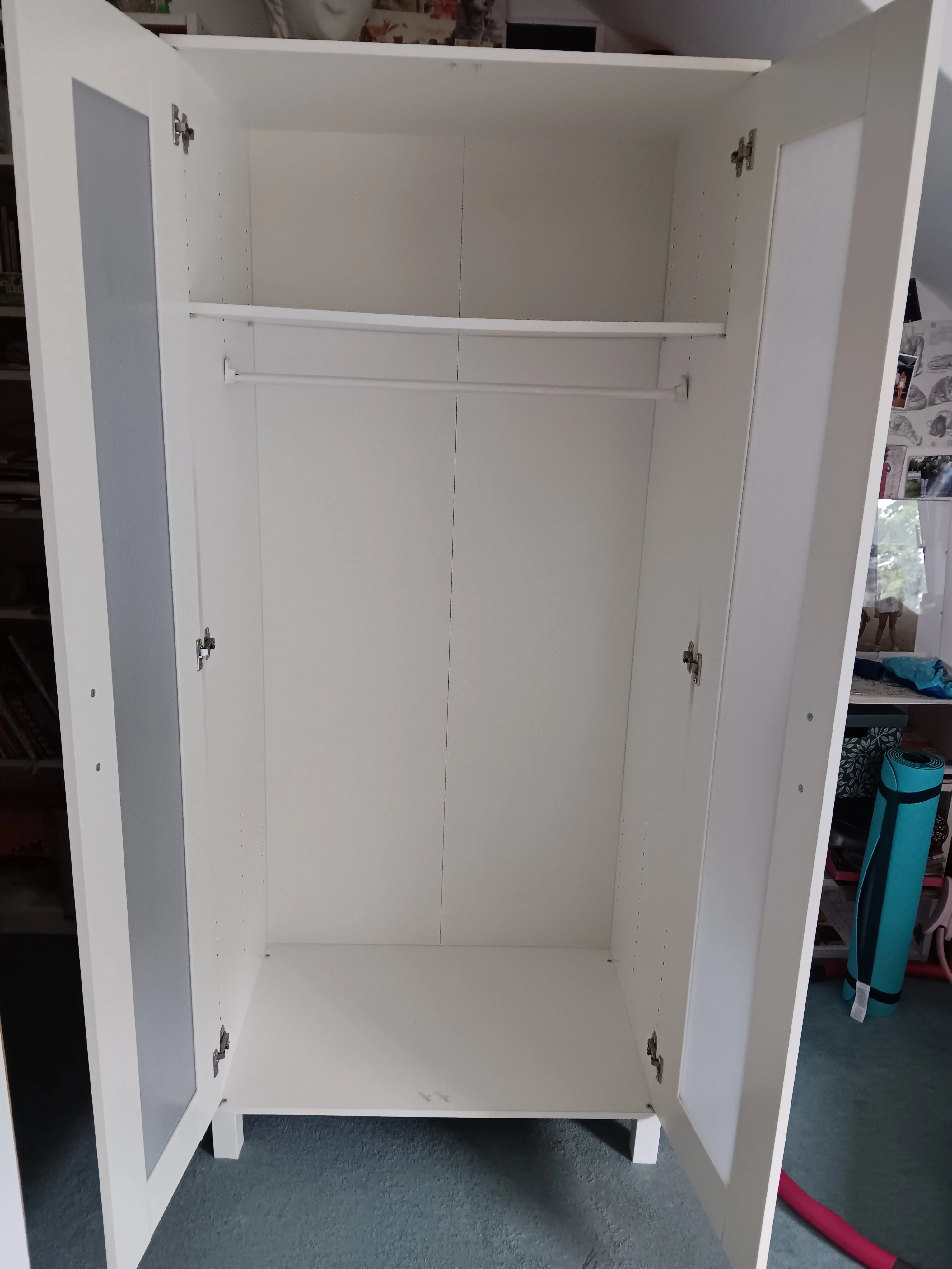 Schrank von innen