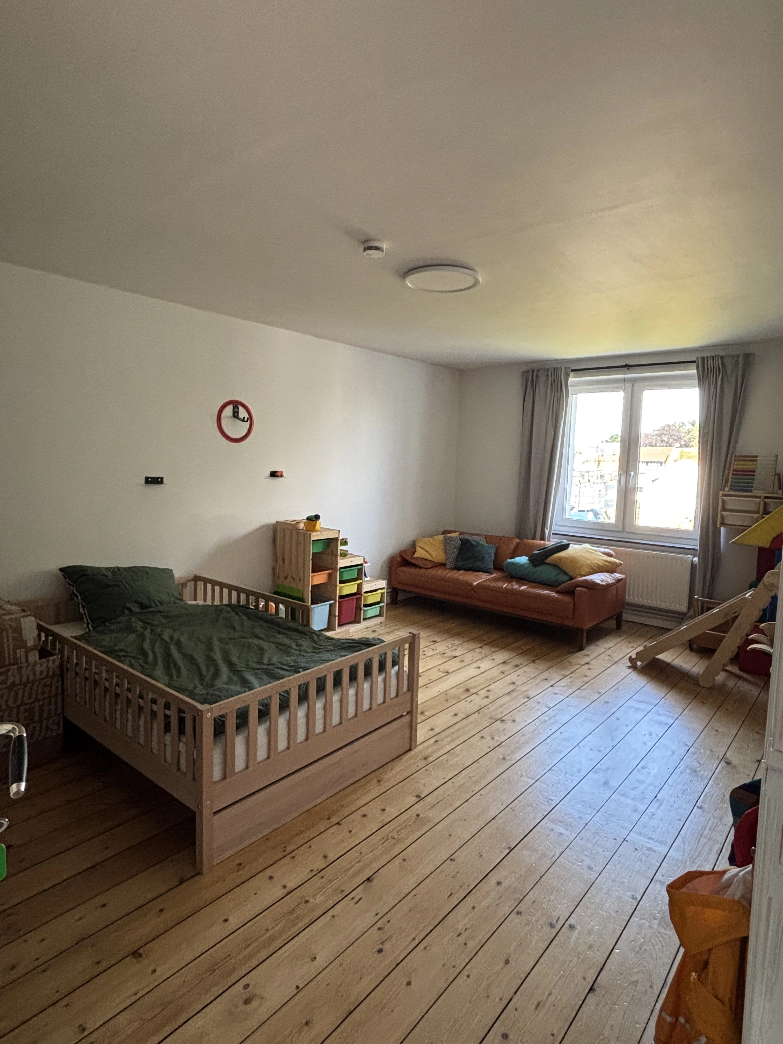 große Zimmer