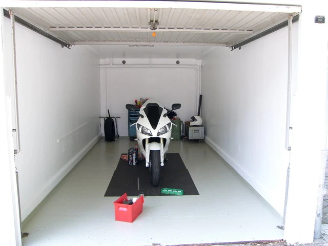 Innenansicht der Garage