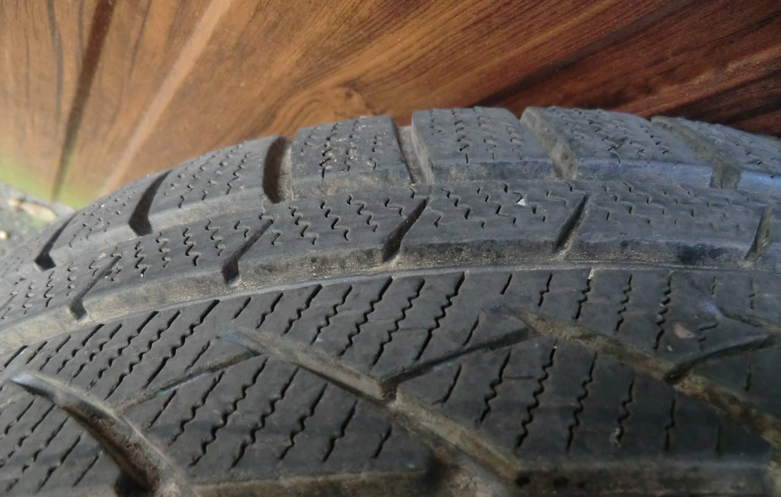 195 / 55 R 16