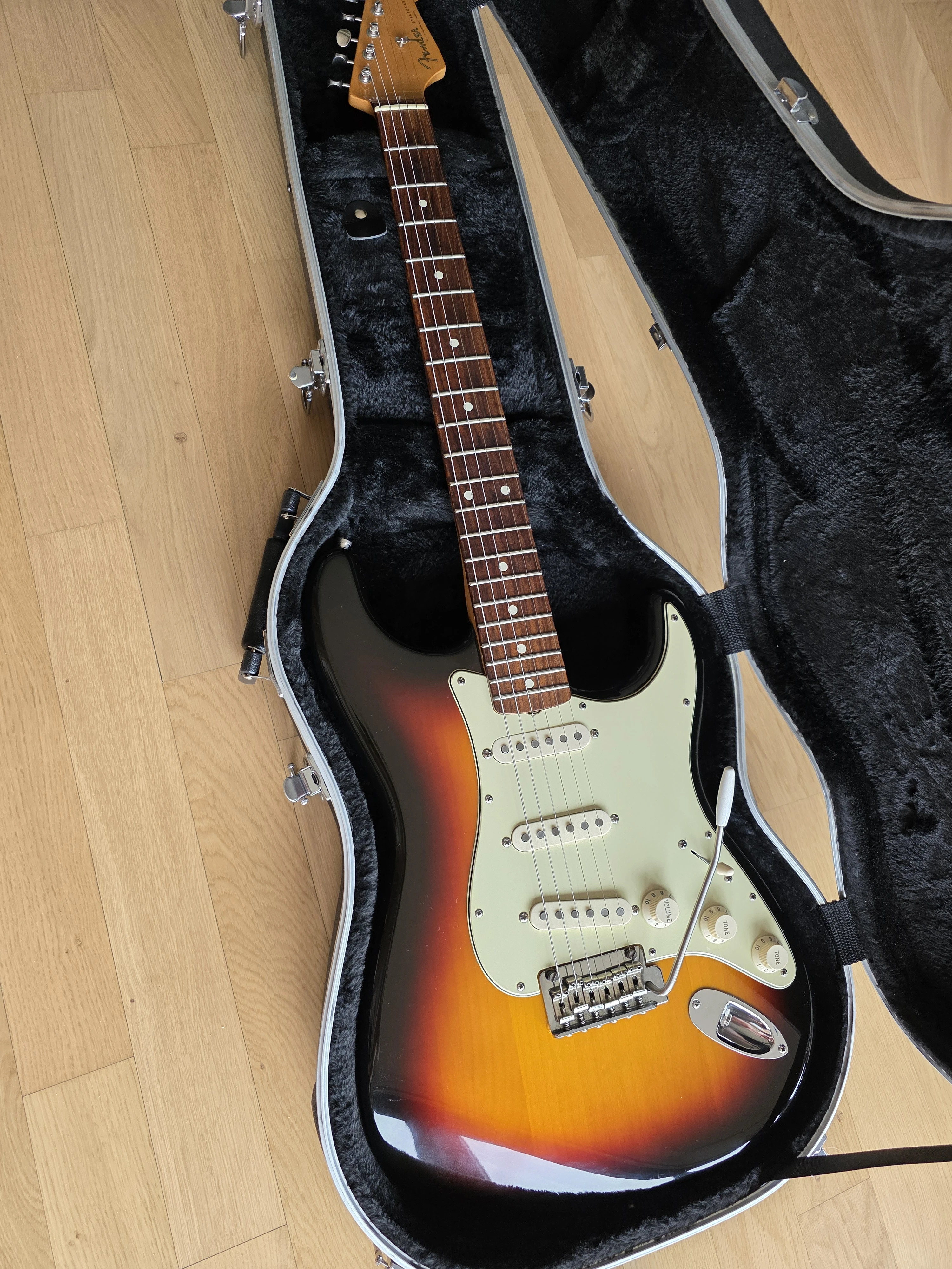 Strat mit Koffer!