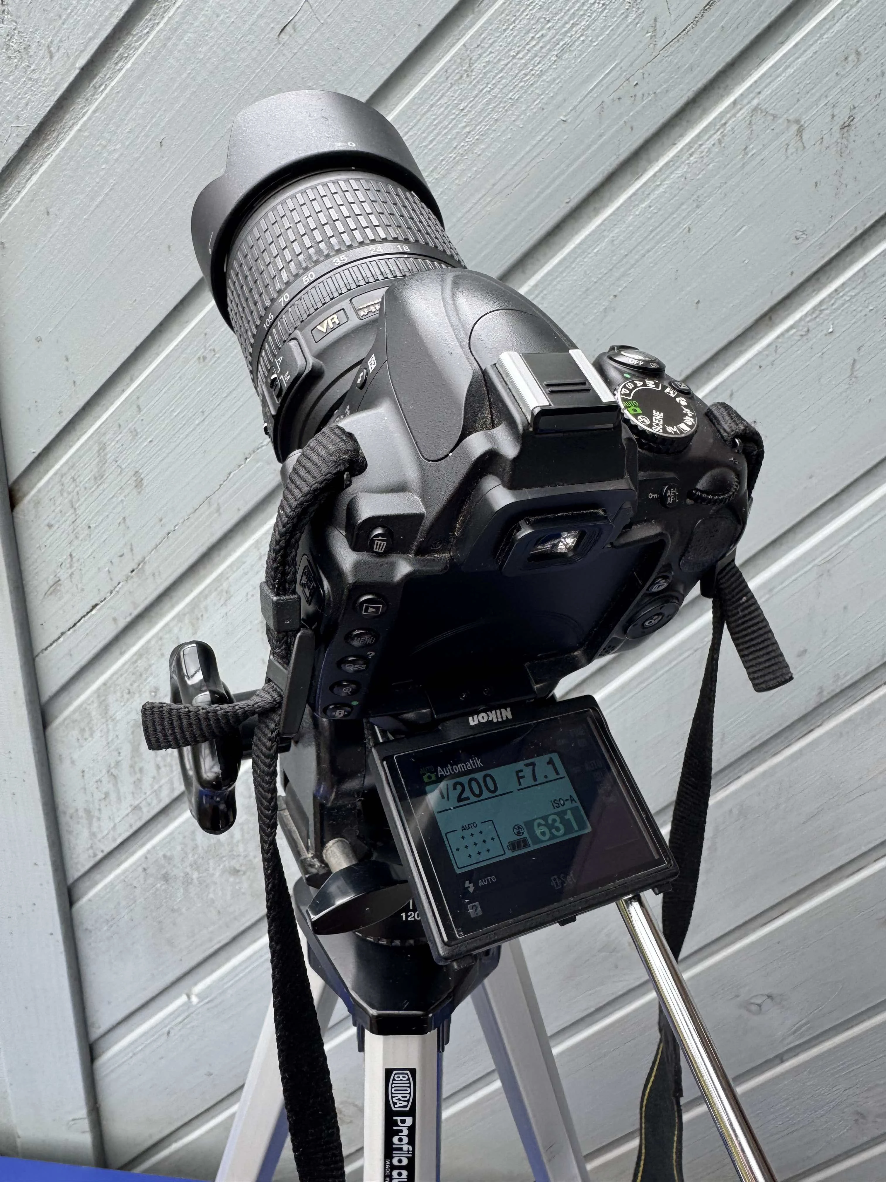 Nikon D5000 Klappsucher