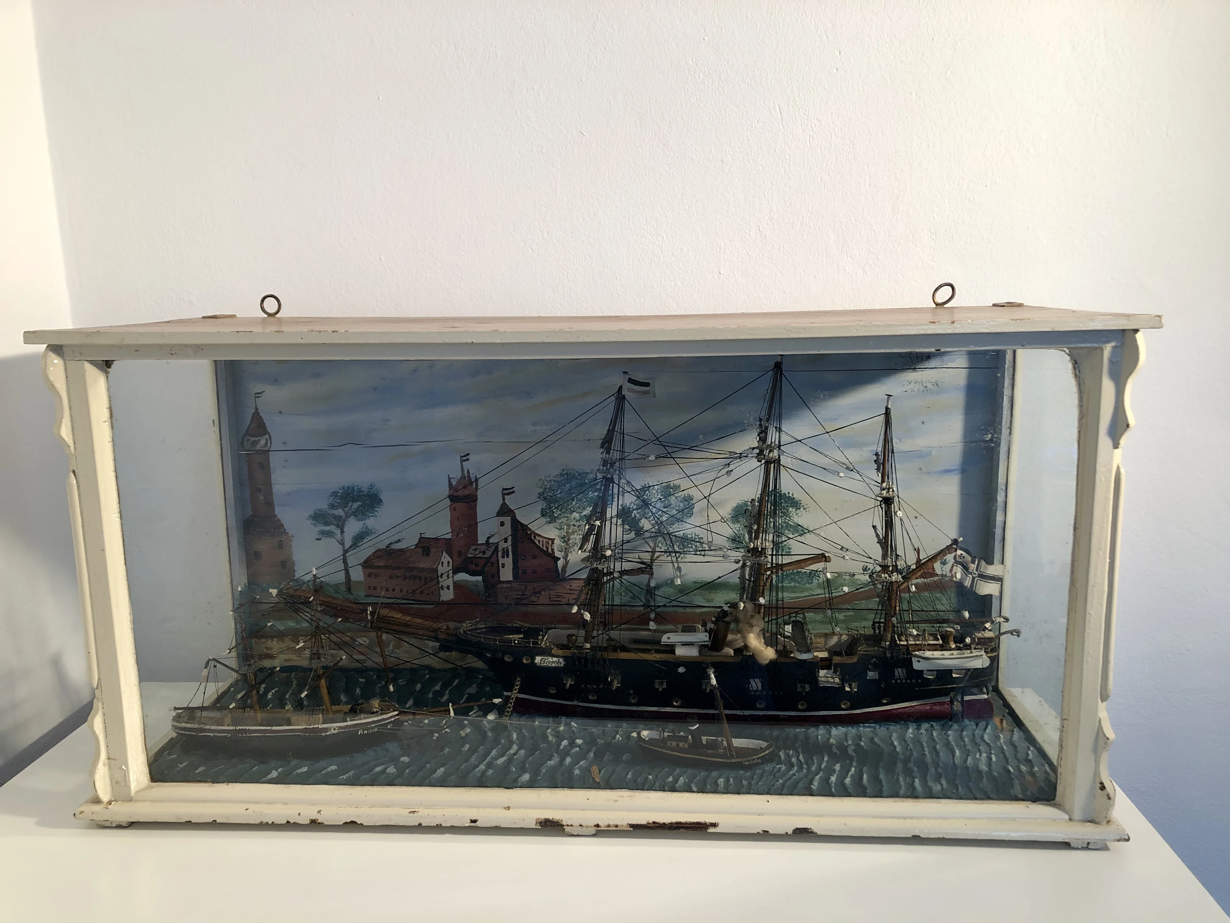 Diorama