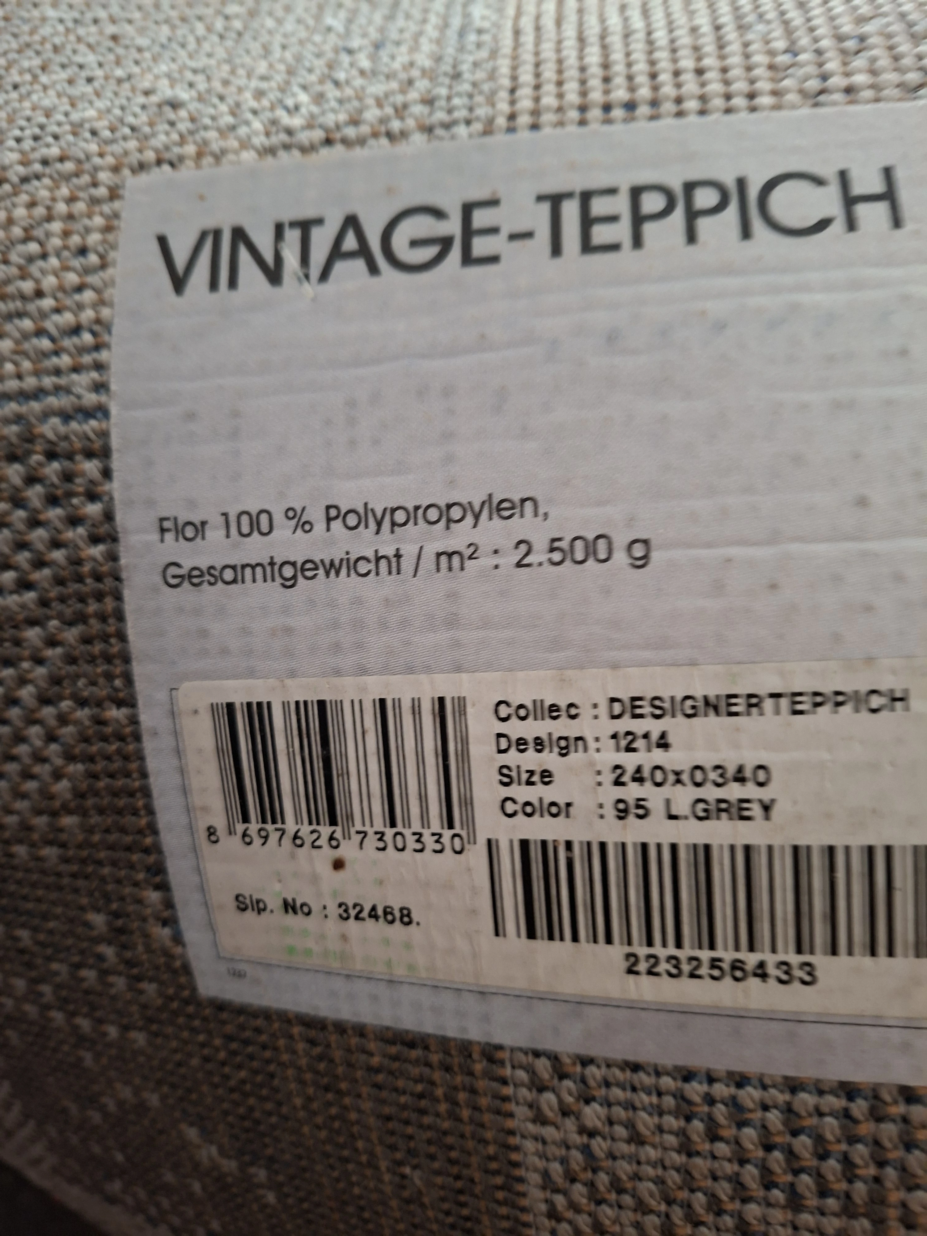 Weitere Details zum Teppich siehe Bild 2.